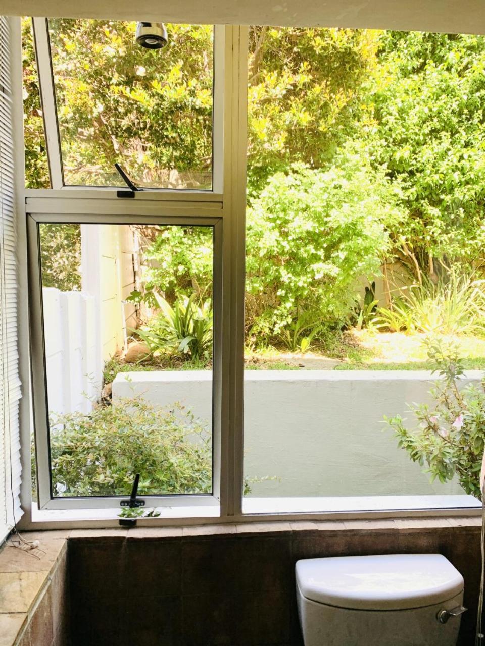 Silverhill rentals view 3