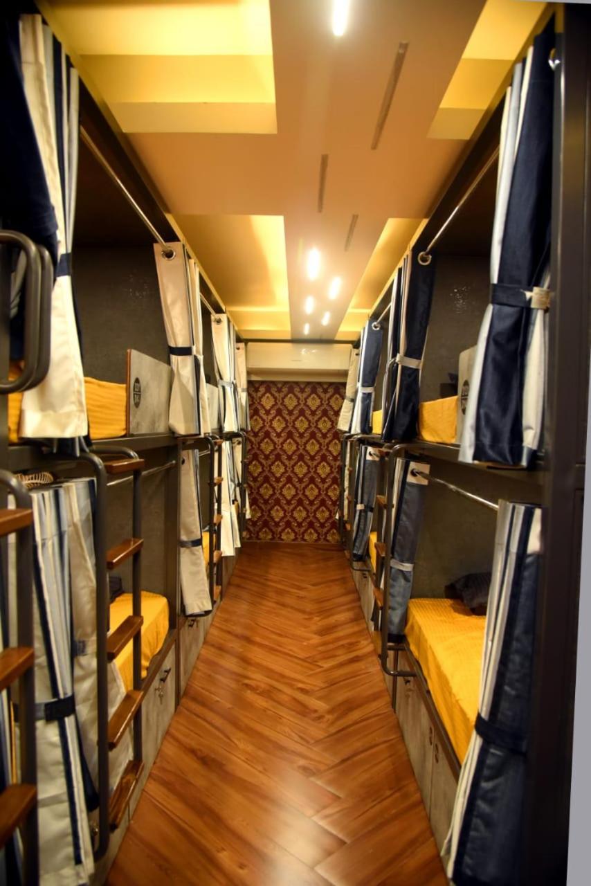 CHARYANA HOTEL AC DORMITORY