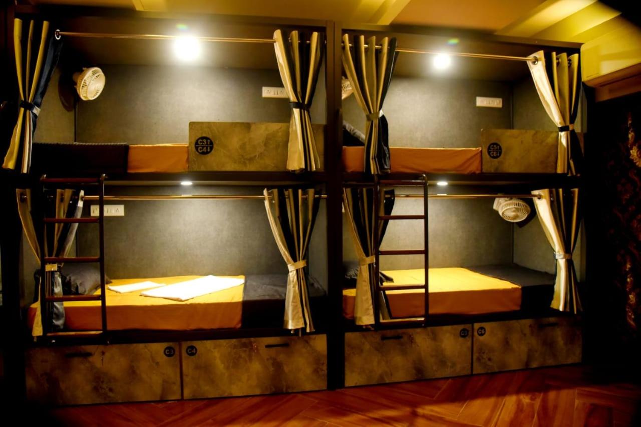 CHARYANA HOTEL AC DORMITORY