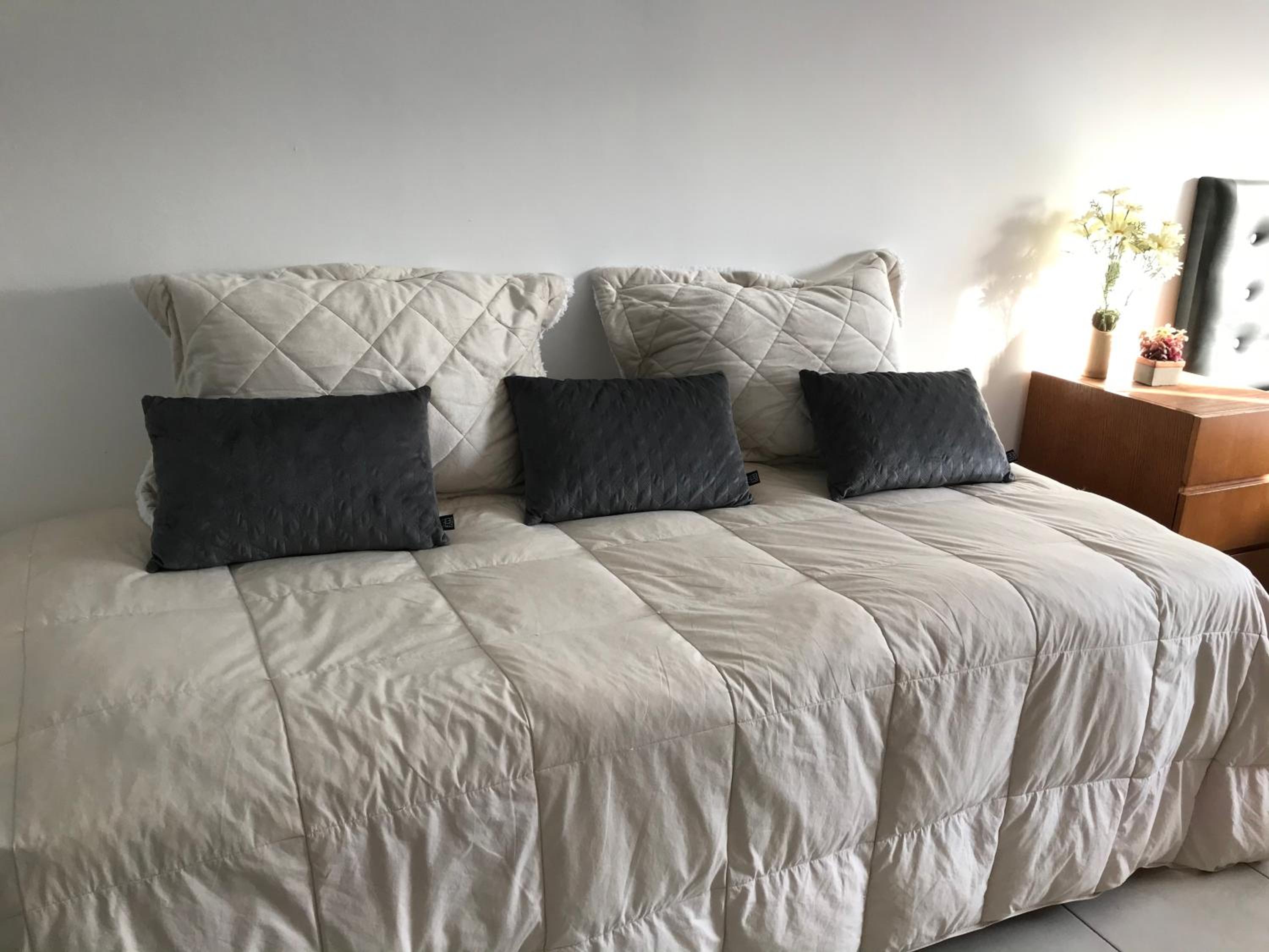 Cares Apartament, Morón, Buenos Aires