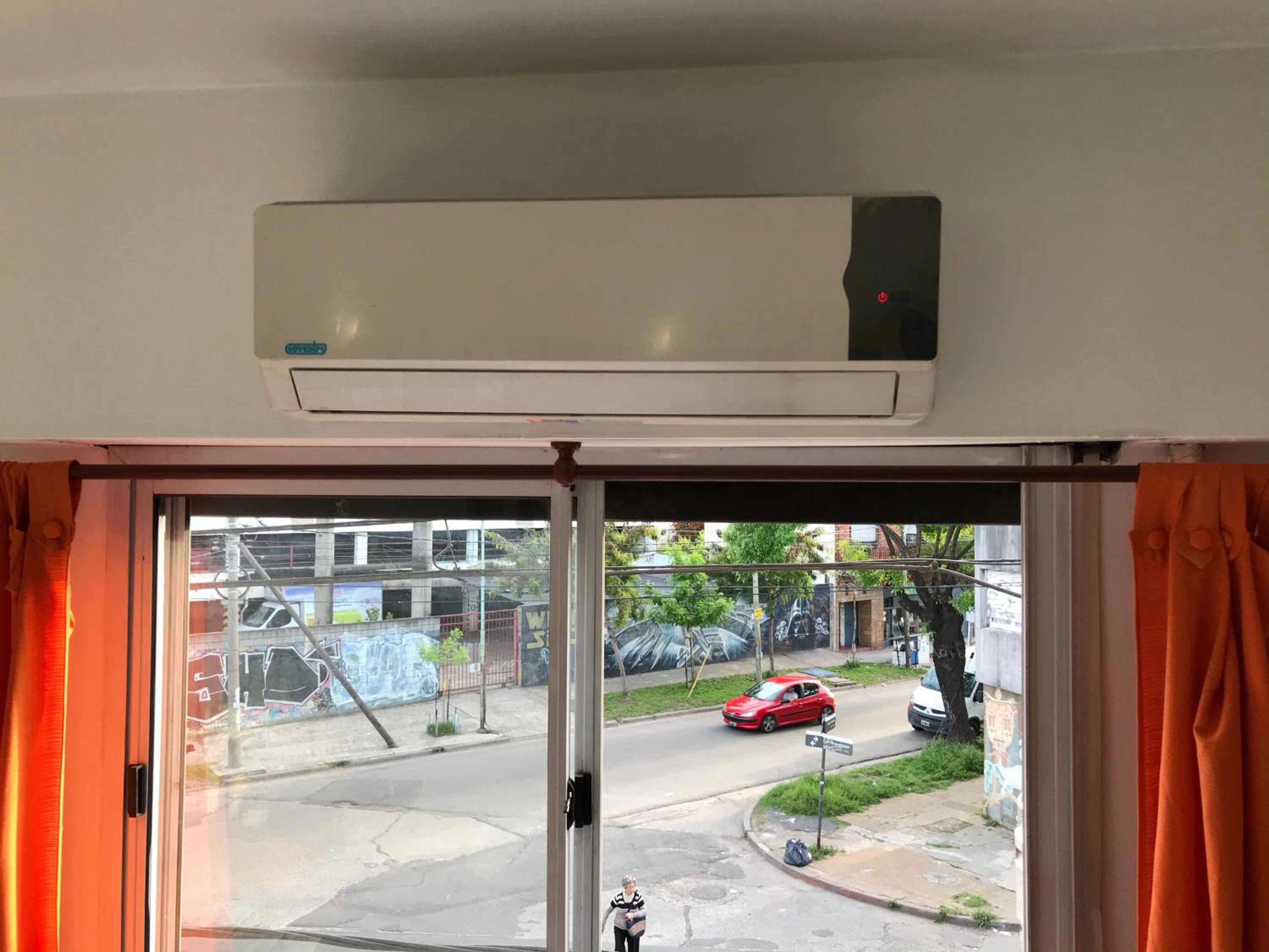 Cares Apartament, Morón, Buenos Aires