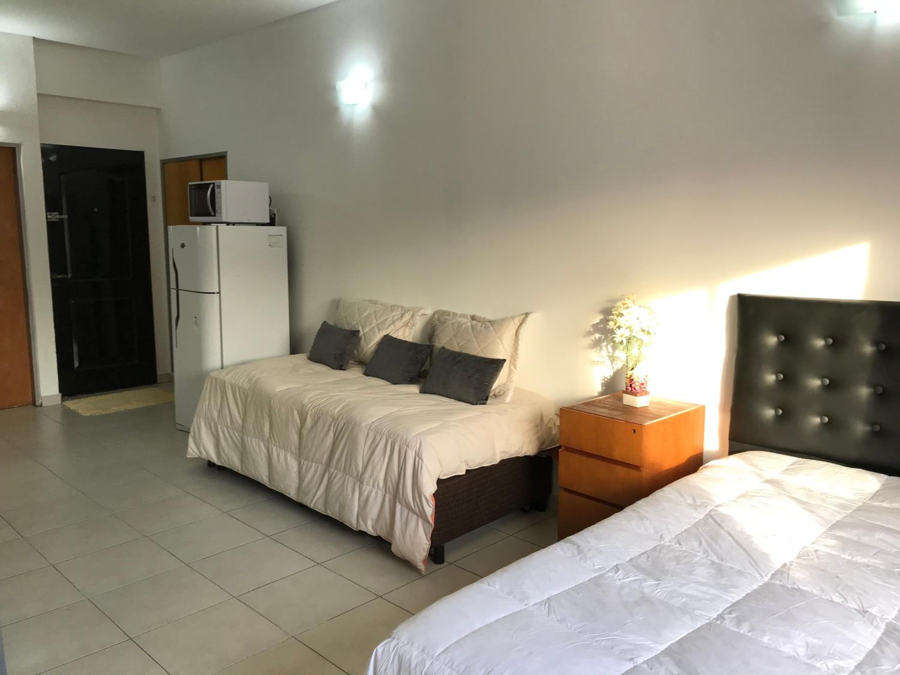 Cares Apartament, Morón, Buenos Aires
