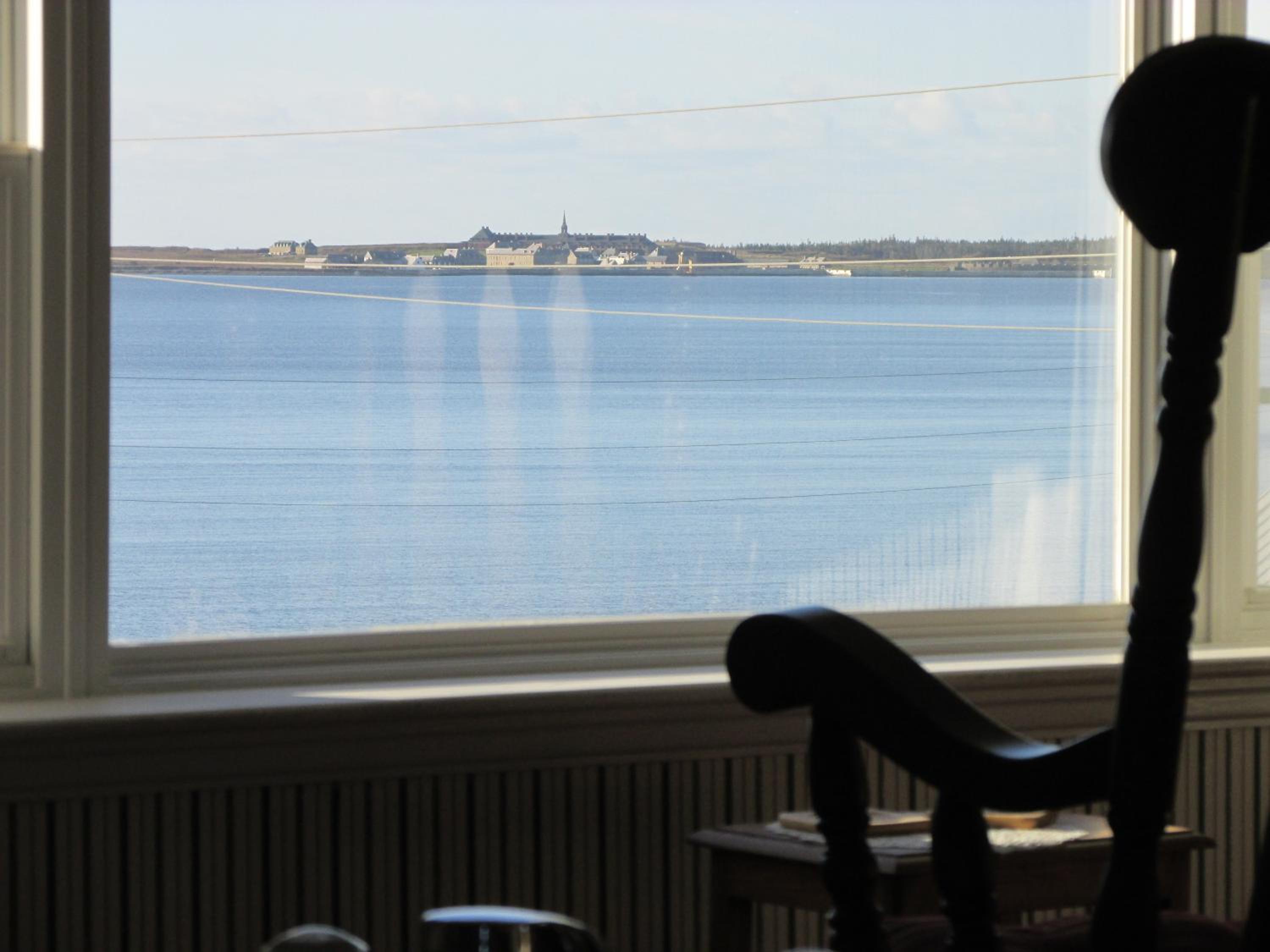 Louisbourg Harbour Inn