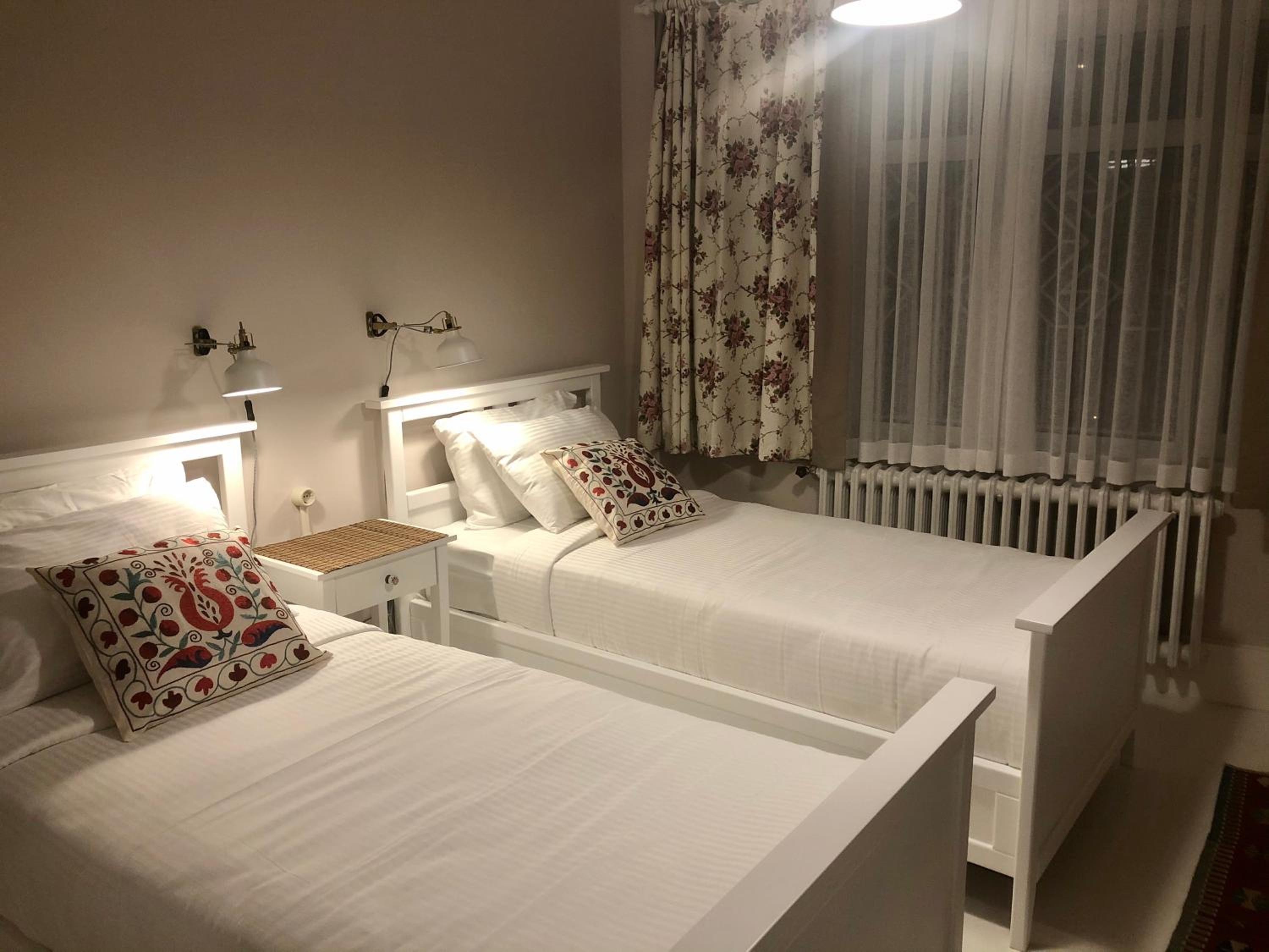 Mehmet Bey Süitleri - Image 19