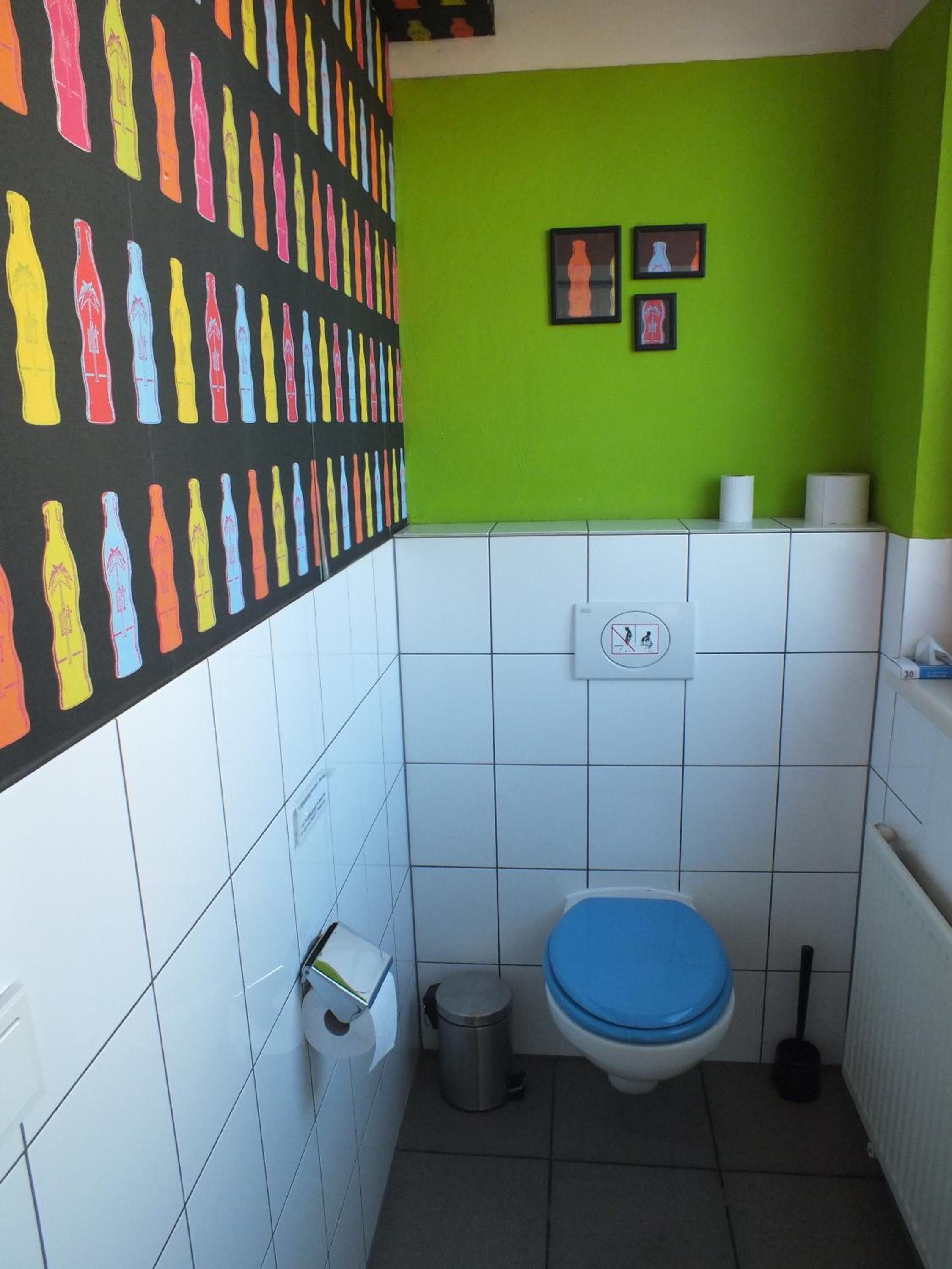 Max Hostel