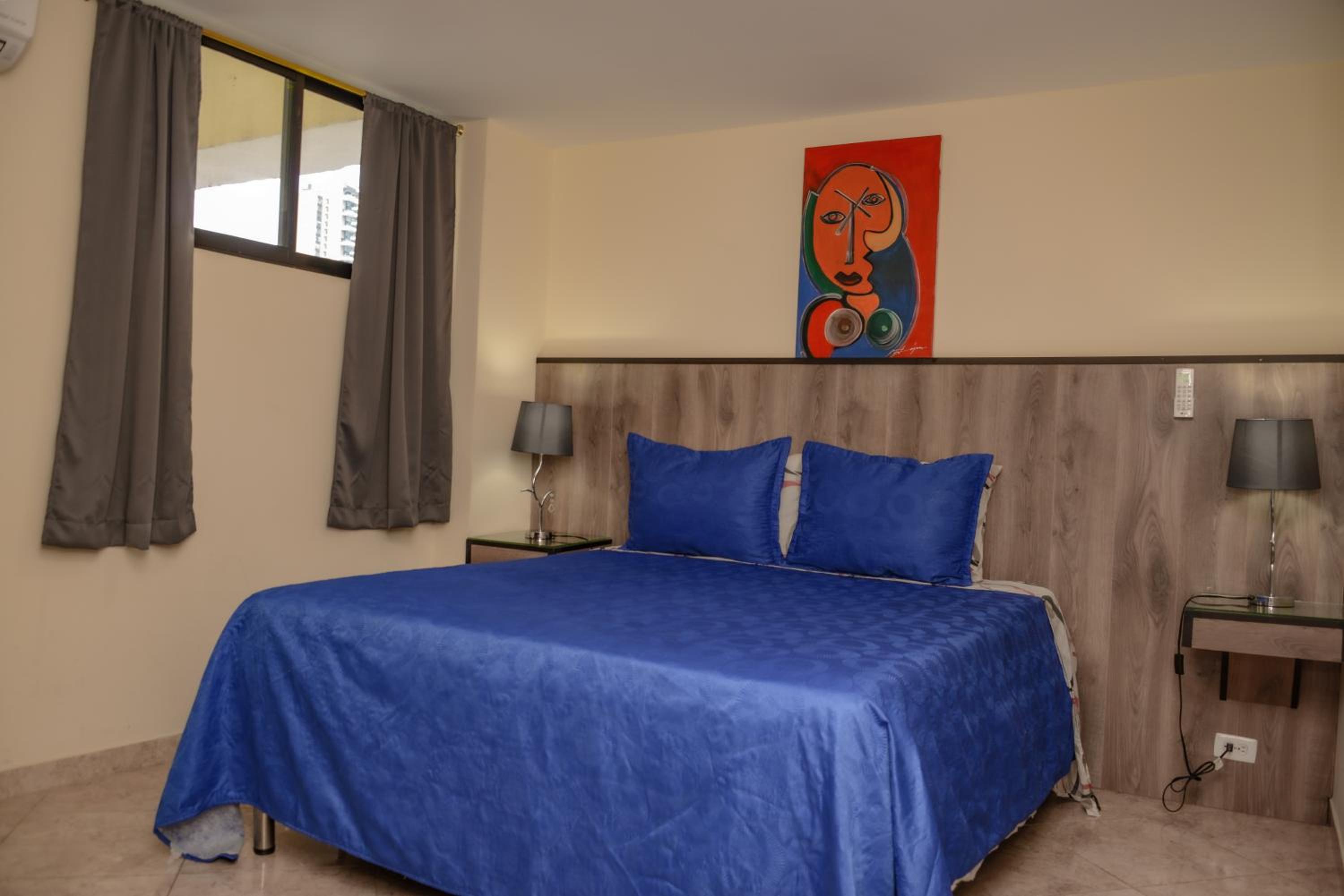The 9's Apartahotel