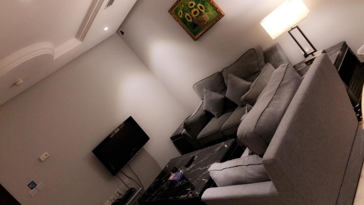 Sixty Three Hotel Suites