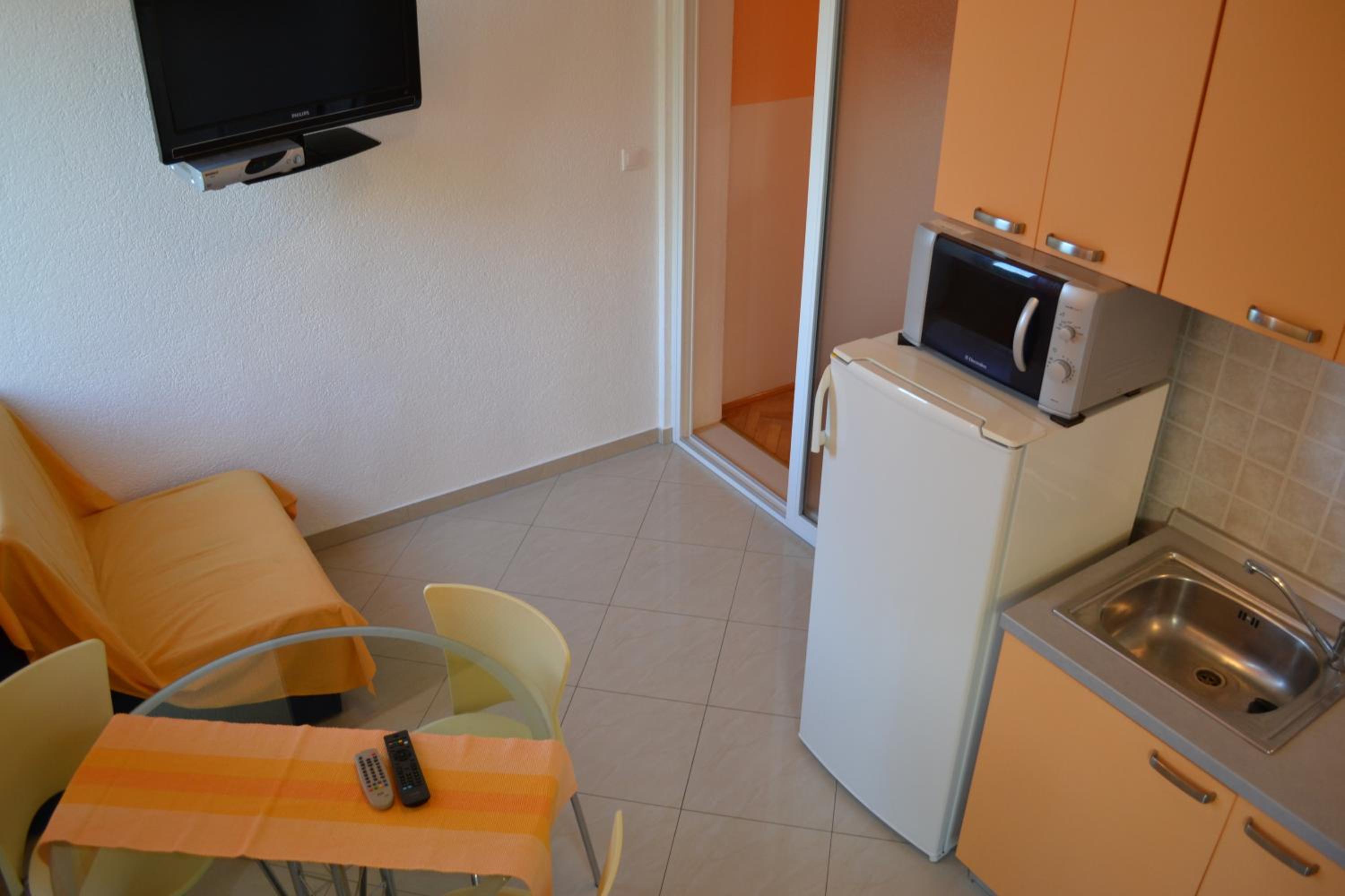 Apartments Karlo