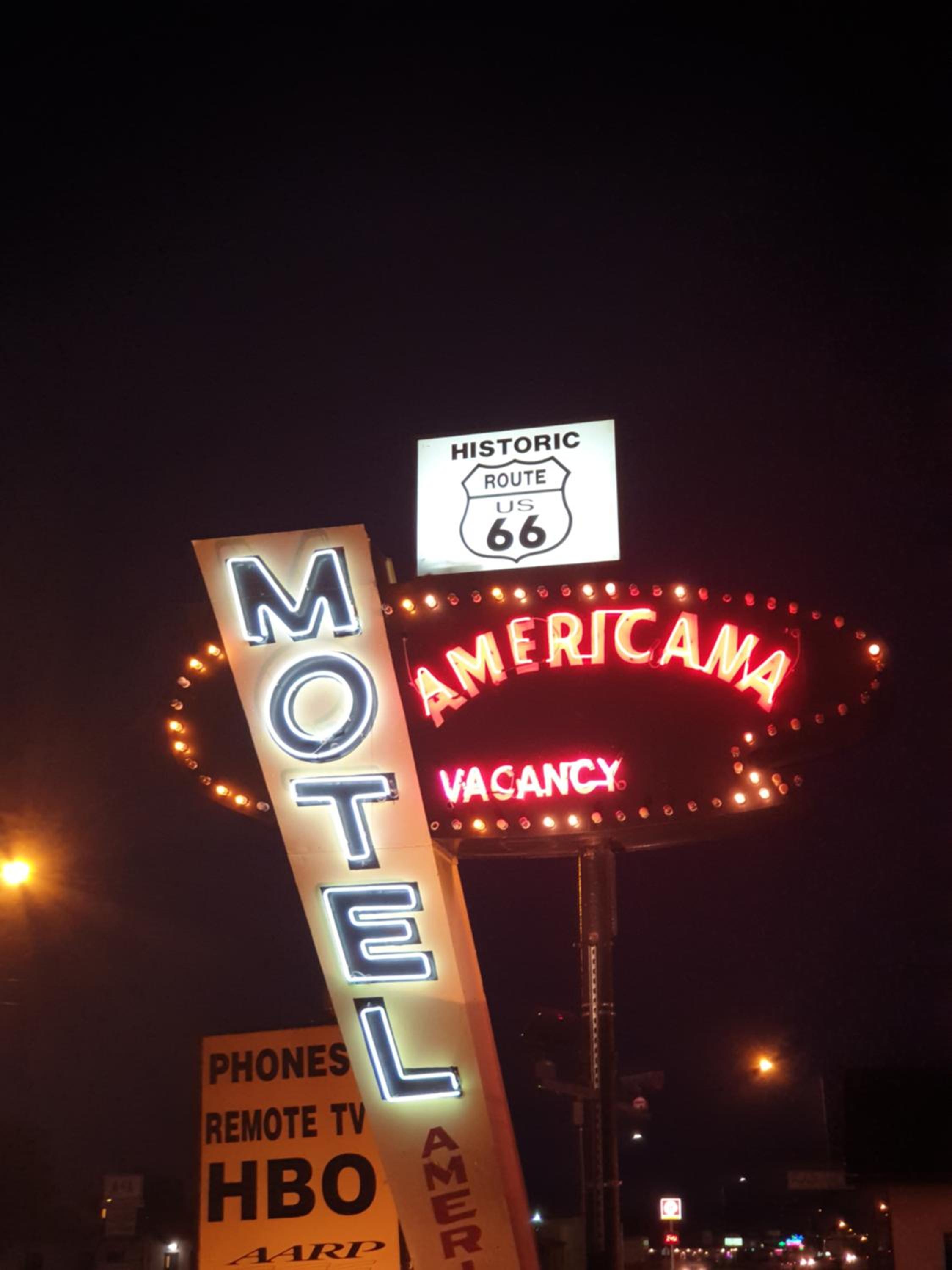 Tucumcari Vacations - Americana Motel - Property Image 2