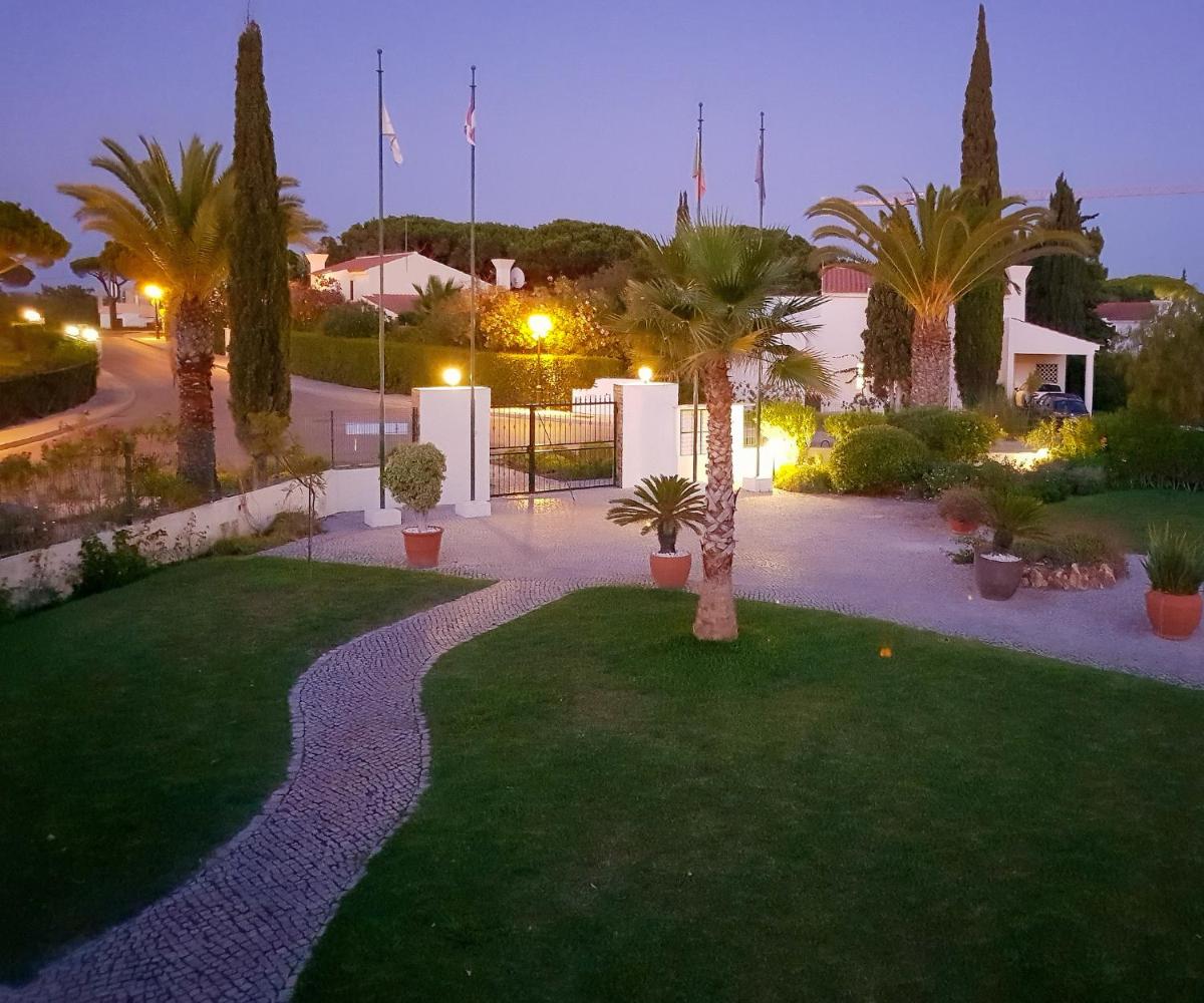 Jardins.Golf view 3