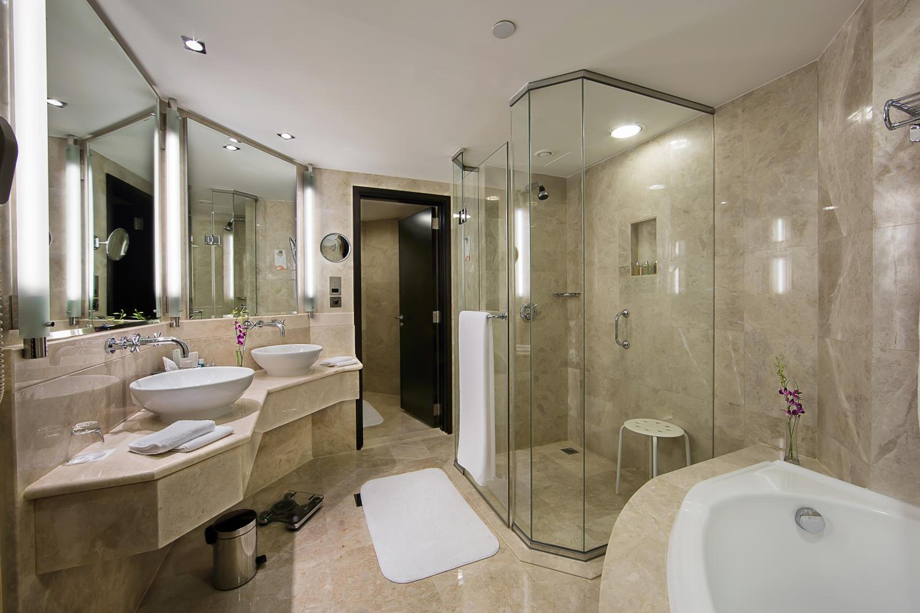 Ramada Plaza by Wyndham Dubai Deira