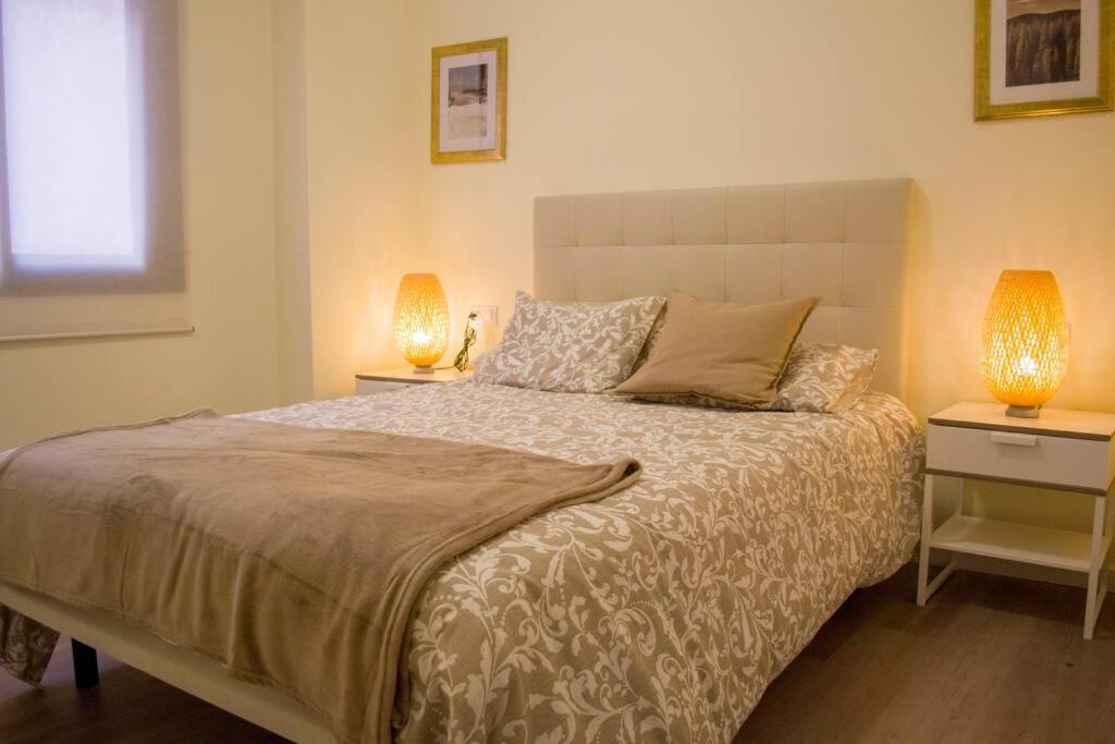 APARTAMENTO AL LADO DE LA CASA DE PICASSO