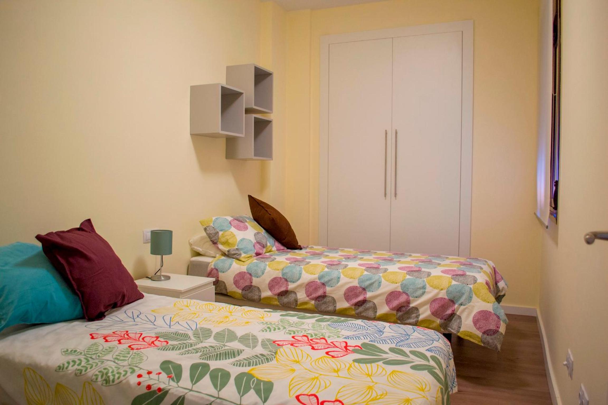 APARTAMENTO AL LADO DE LA CASA DE PICASSO