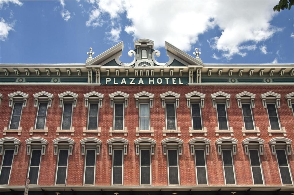 Las Vegas Vacations - Historic Plaza Hotel - Property Image 5
