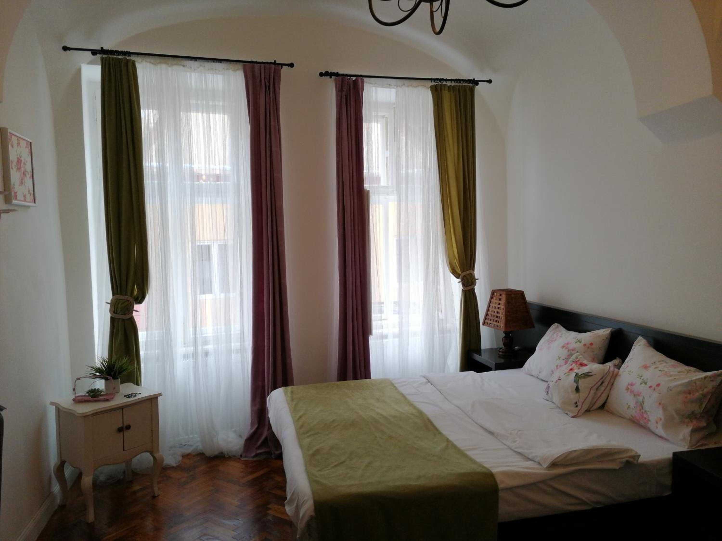 Photo 32