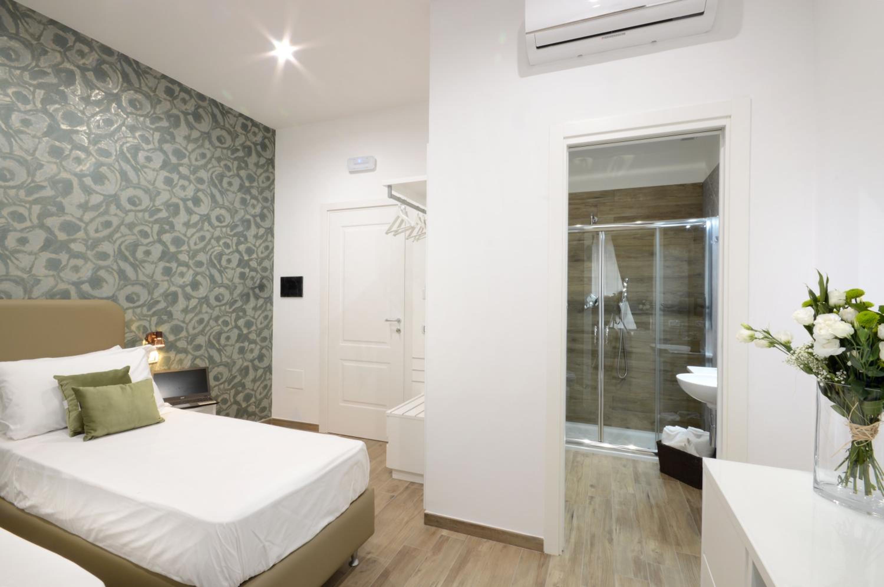 Napoliseason Rooms & Breakfast