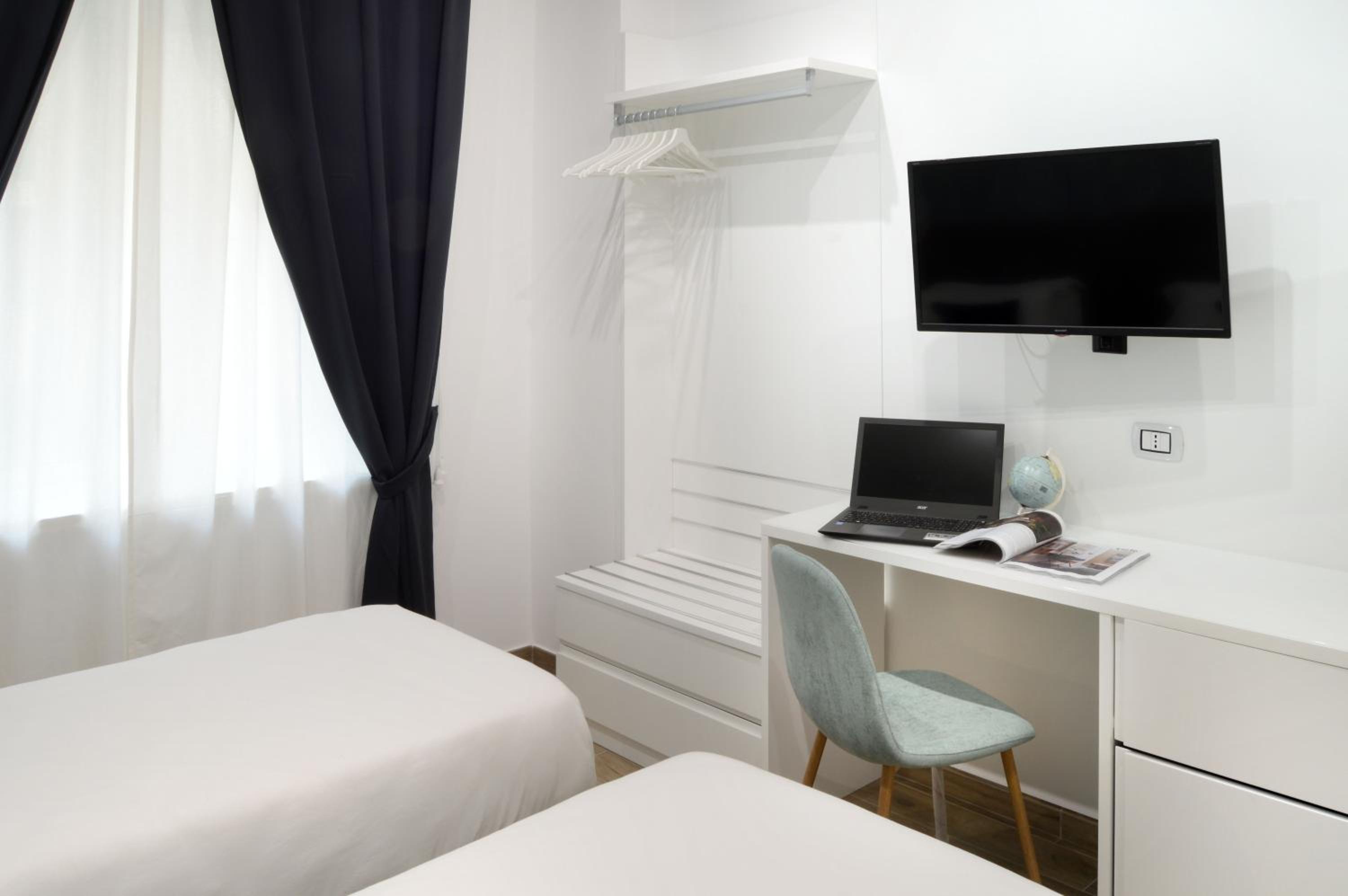 Napoliseason Rooms & Breakfast