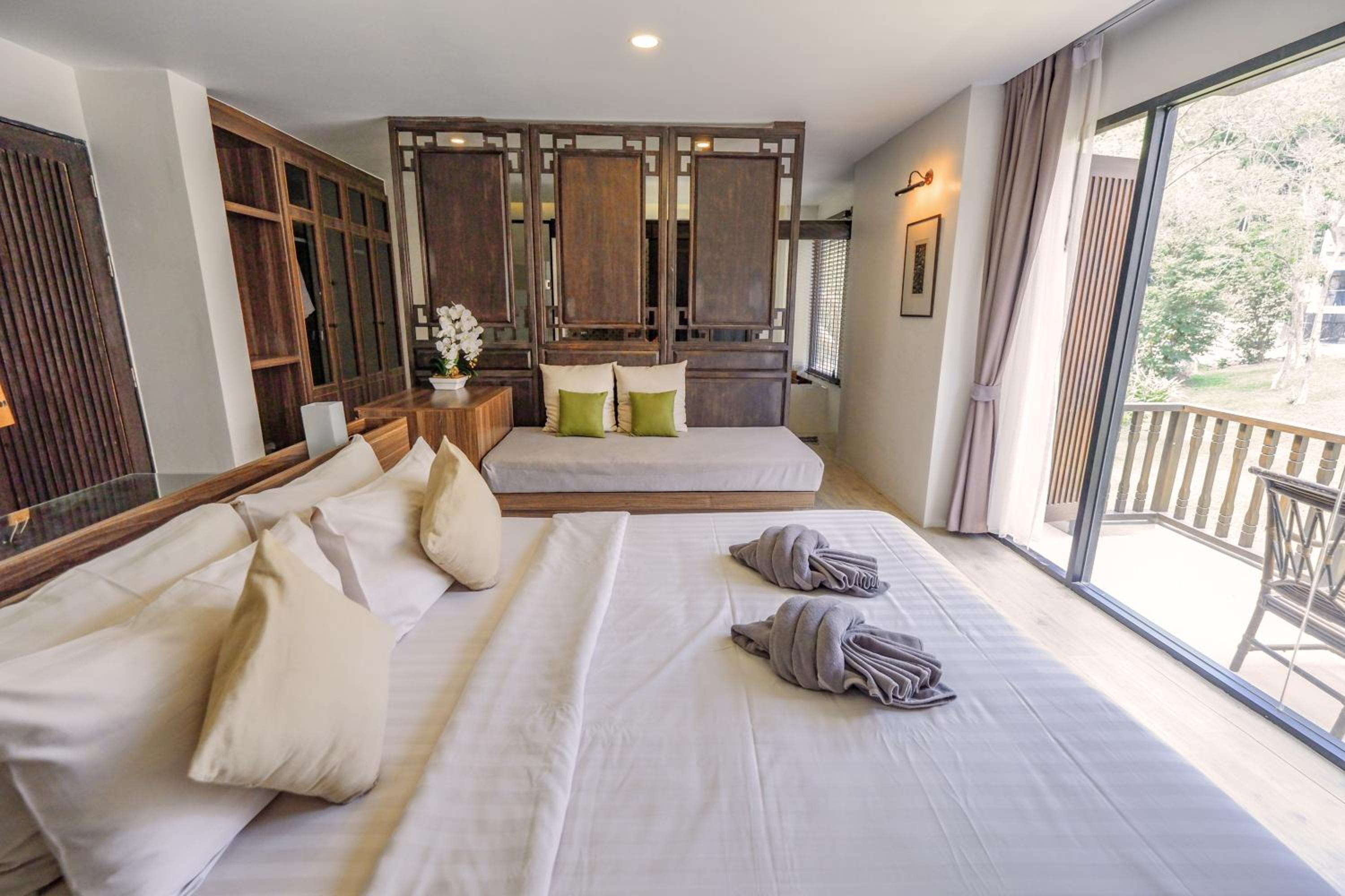 SriLanta Resort and Spa