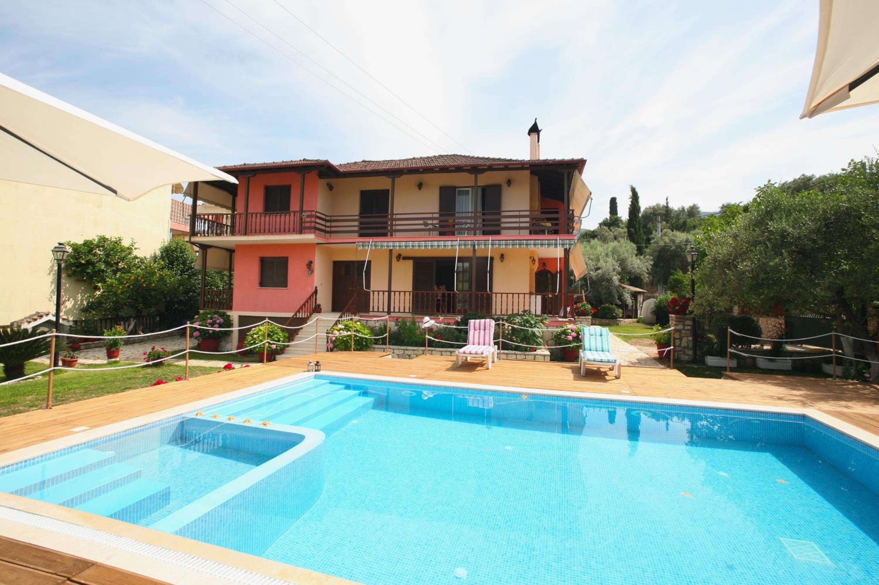 Villa Dimitra Nikiana