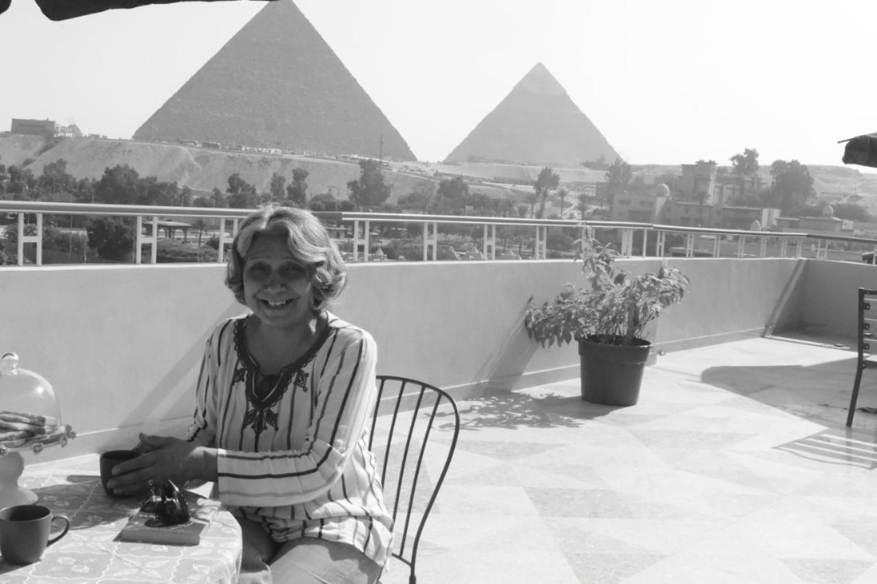 La Perle Pyramids