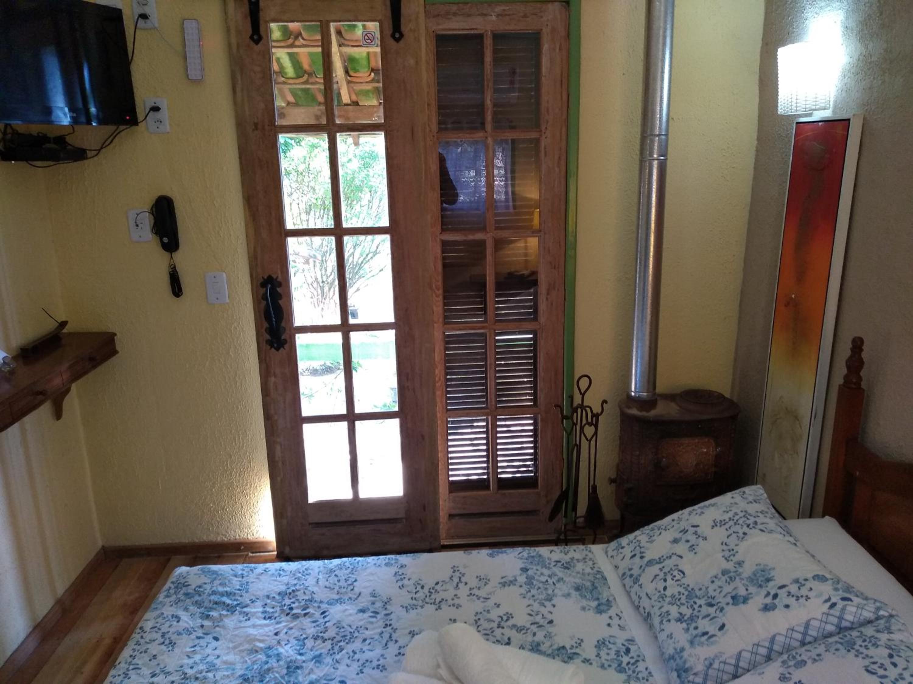 Photo 12