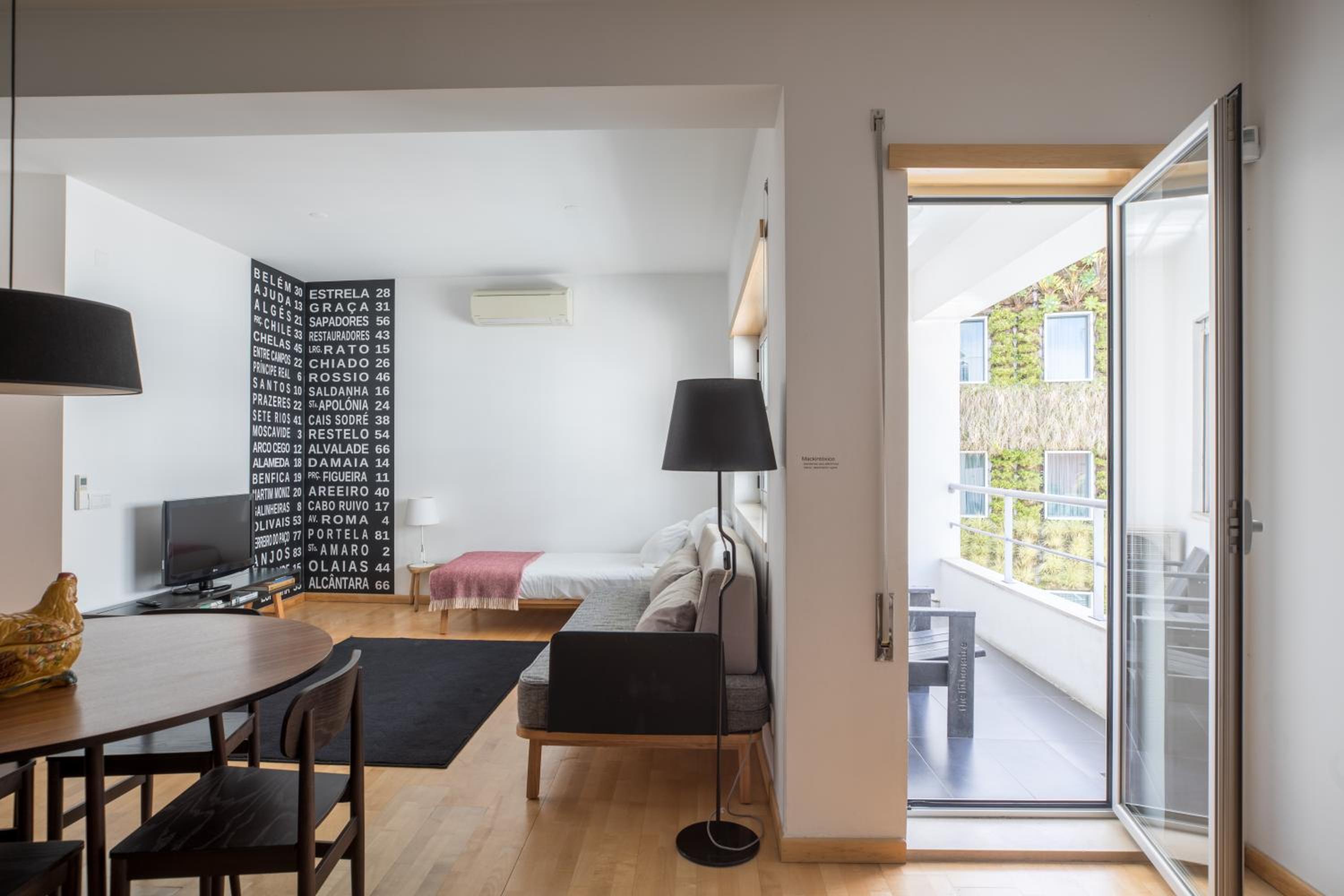 The Lisbonaire Apartments