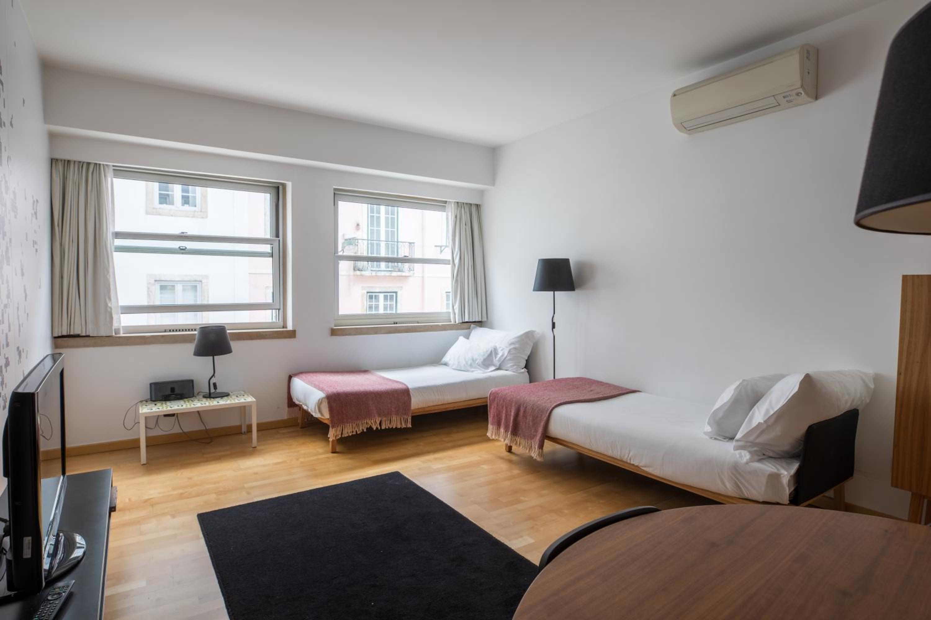 The Lisbonaire Apartments