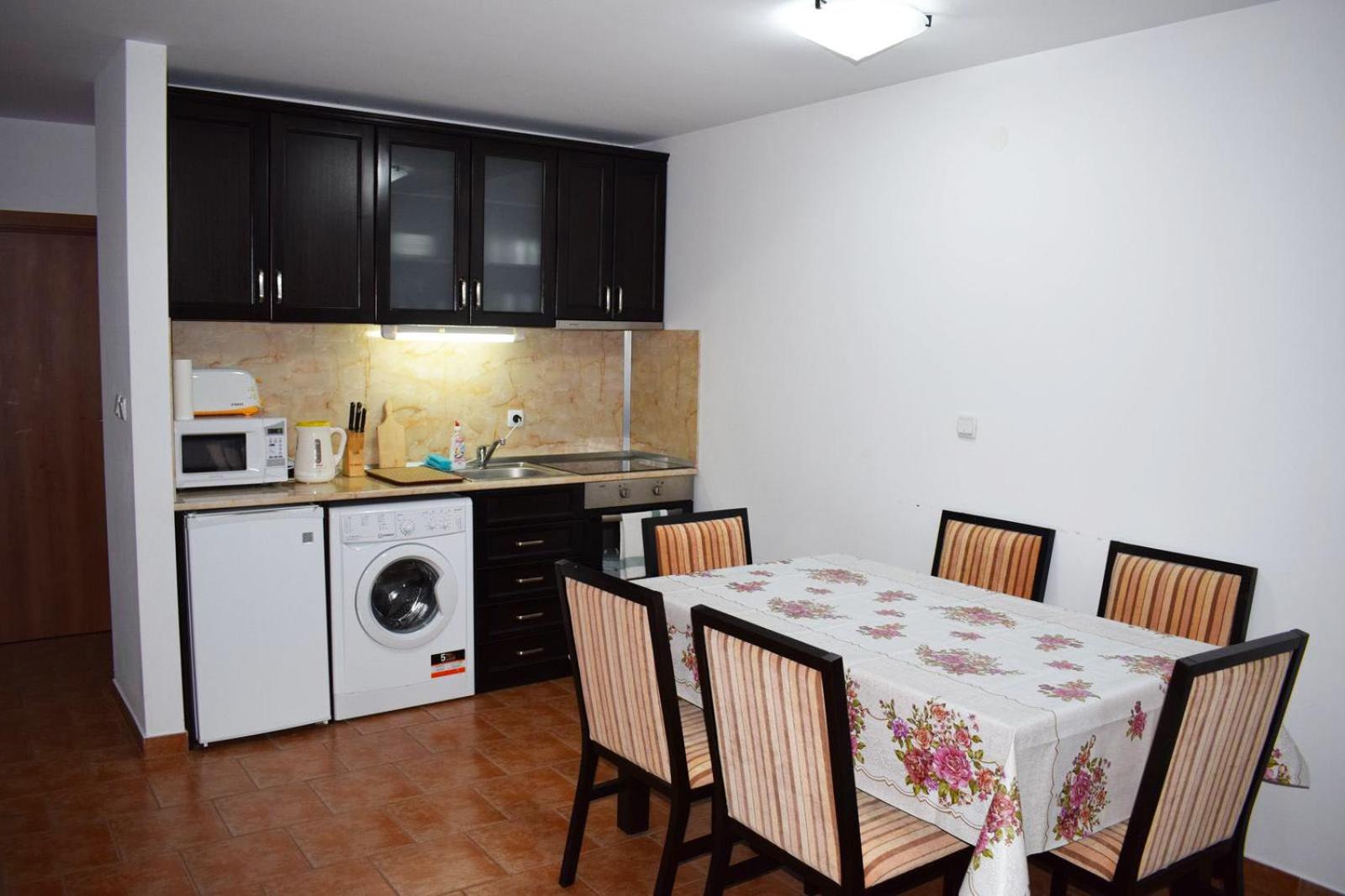 Private apartment in Prespa view 4