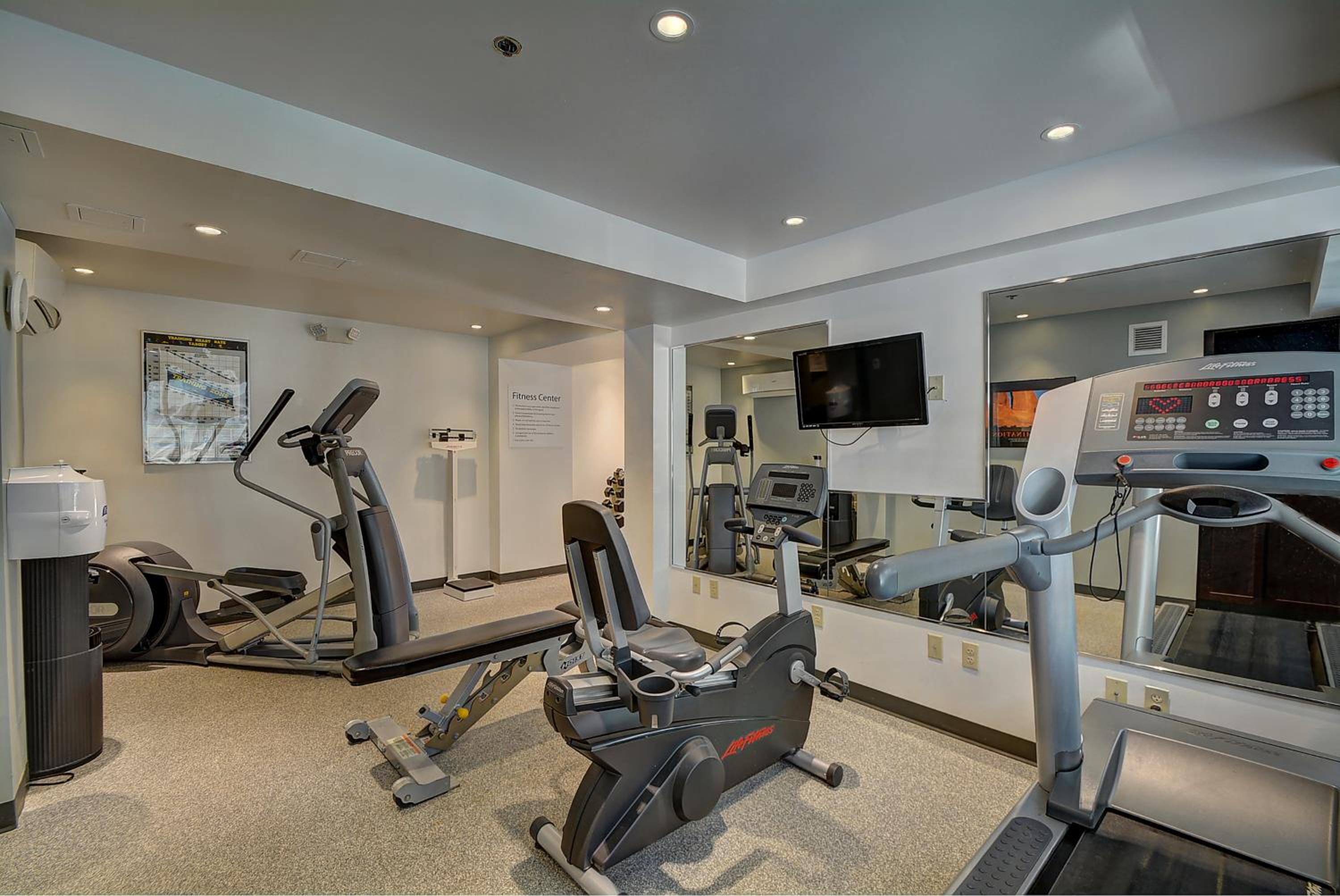 Keene Elm City Hotel, an Ascend Collection Hotel