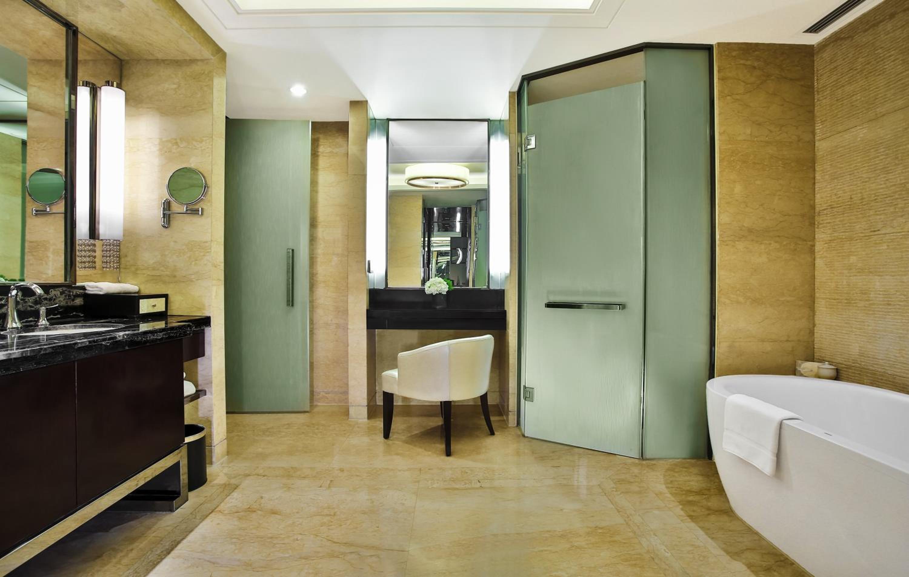 Crowne Plaza Chengdu Panda Garden by IHG - Image 4