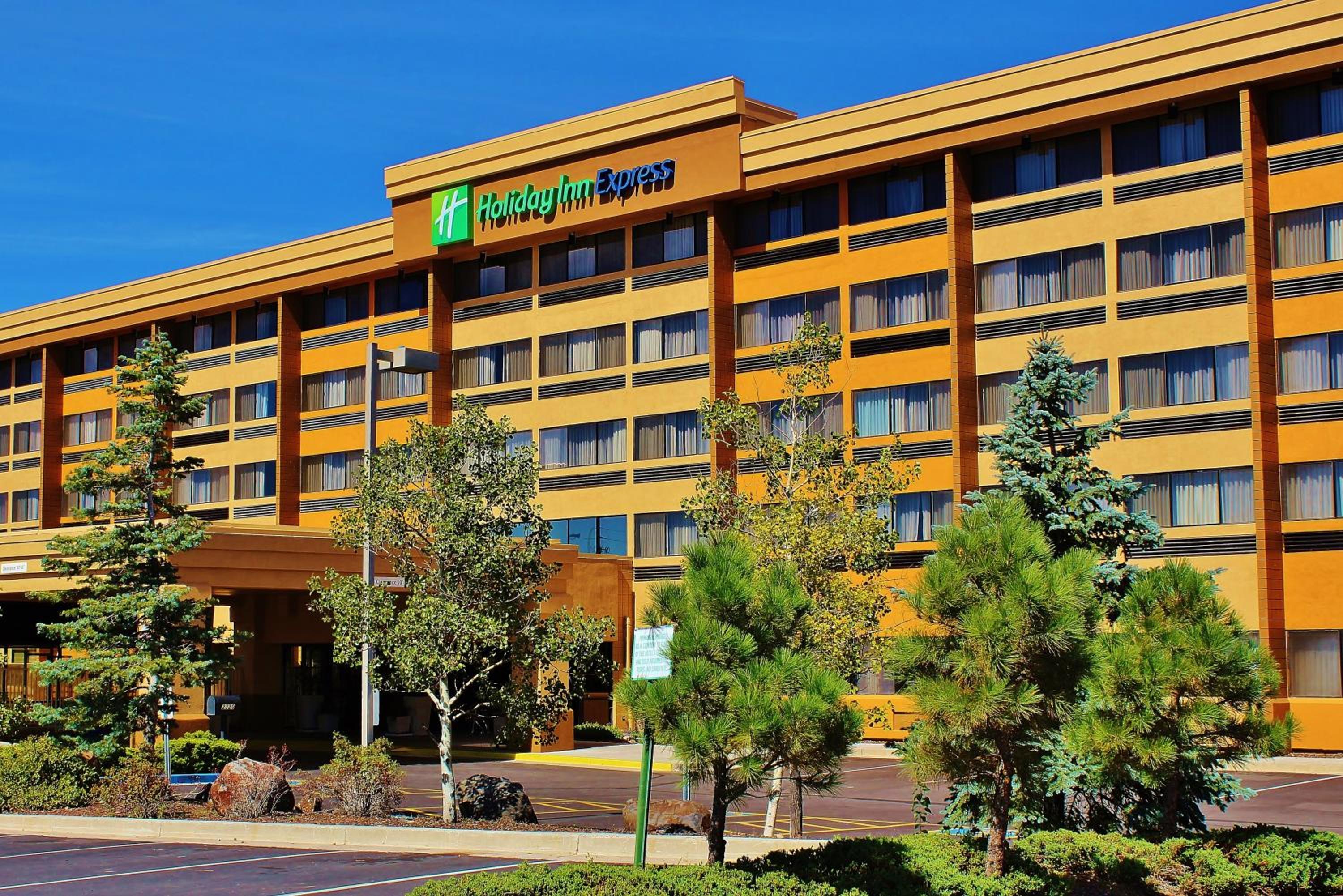 Hotel Holiday Inn Express Flagstaff, an IHG Hotel - Image 1