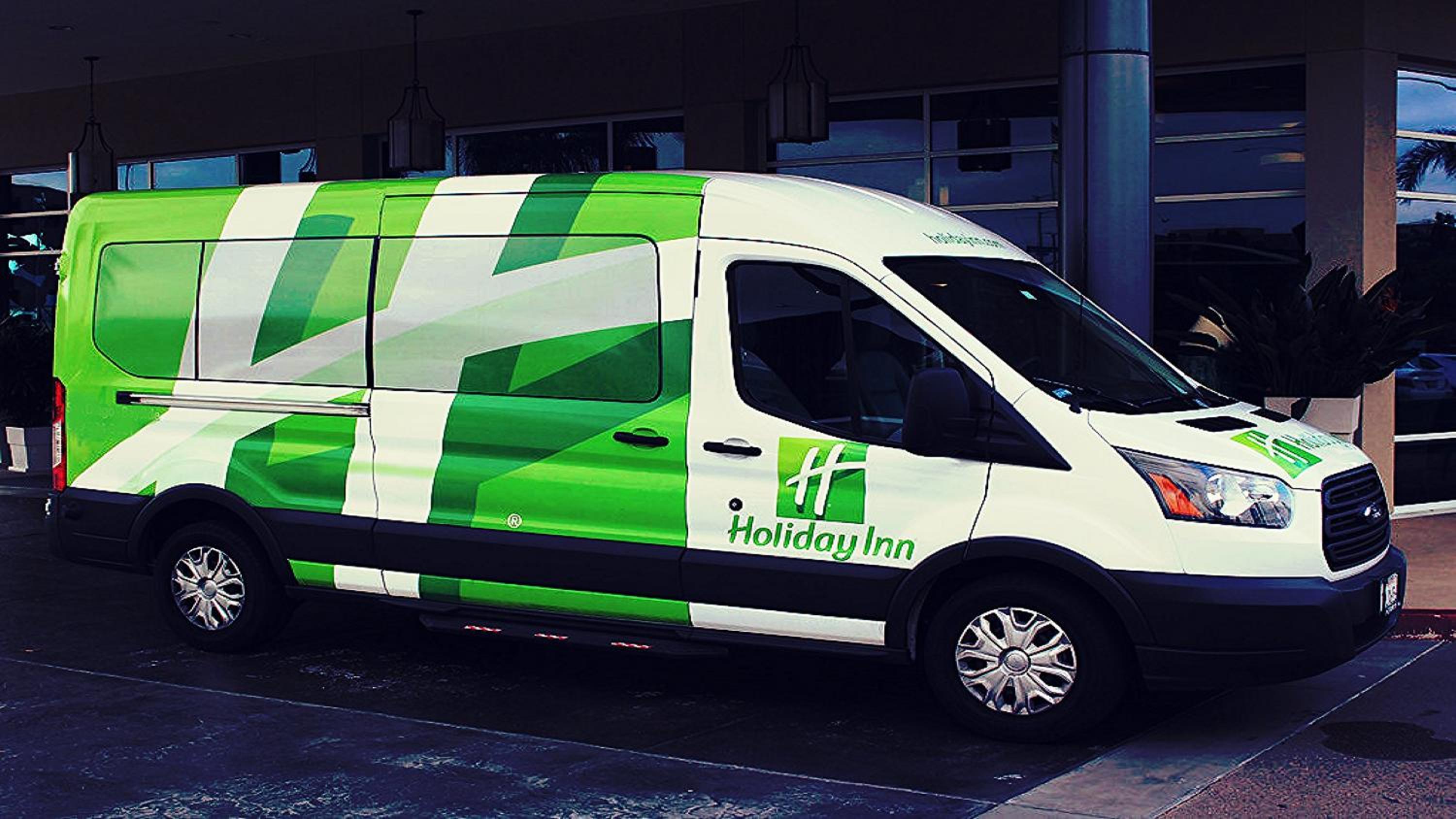 Des Moines Vacations - Holiday Inn Des Moines-Downtown-Mercy Campus, an IHG Hotel - Property Image 4