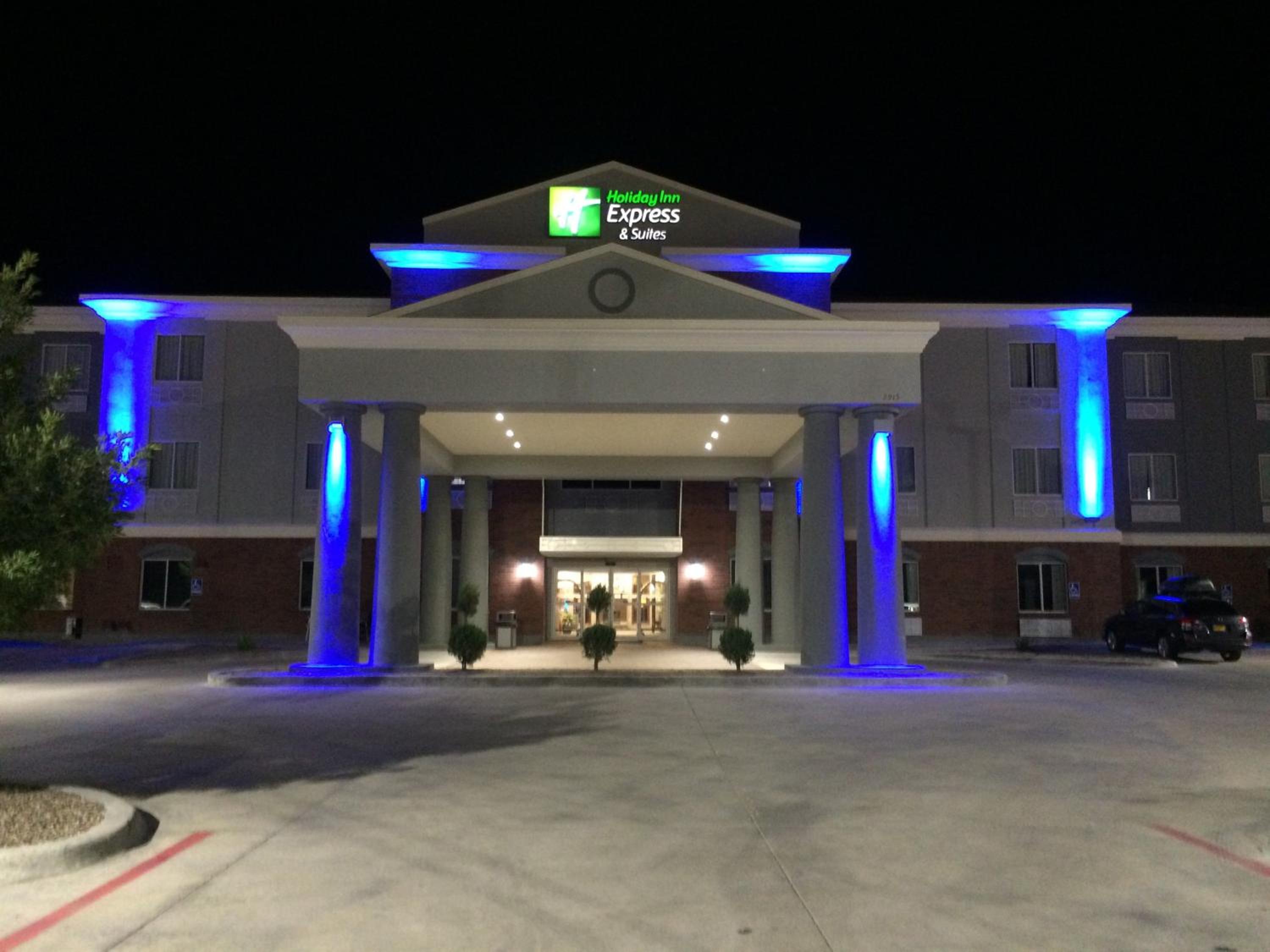 Fort Stockton Vacations - Holiday Inn Express Hotel and Suites Fort Stockton, an IHG Hotel - Property Image 1