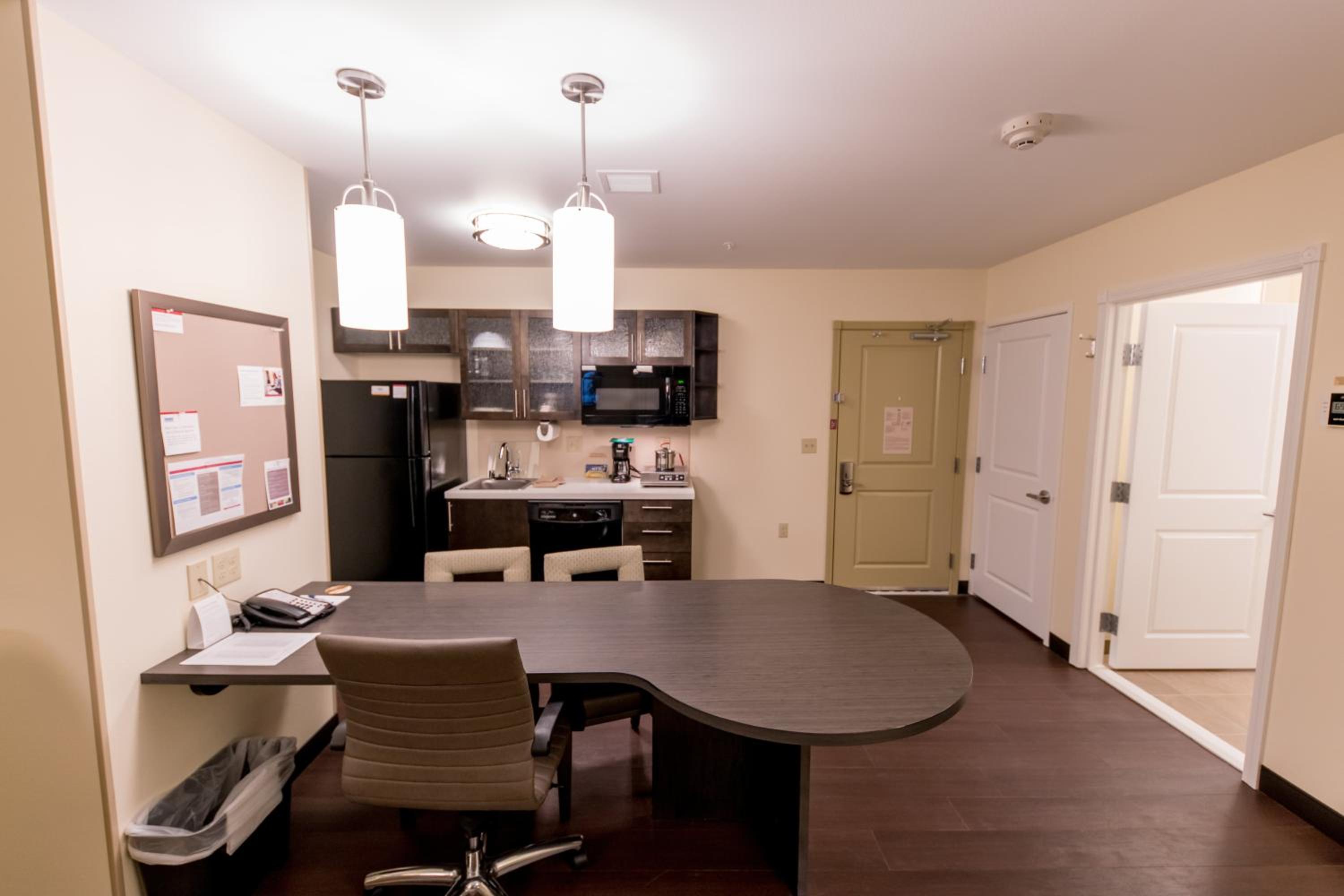 Fairbanks Vacations - Candlewood Suites - Fairbanks, an IHG Hotel - Property Image 20