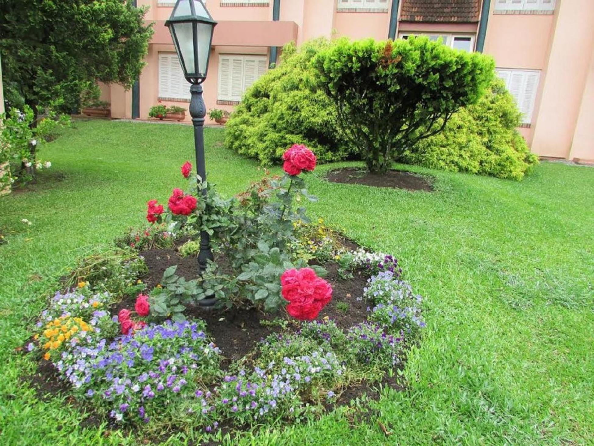 Apartamento Duplex, Climatizado, Próximo ao Lago view 5