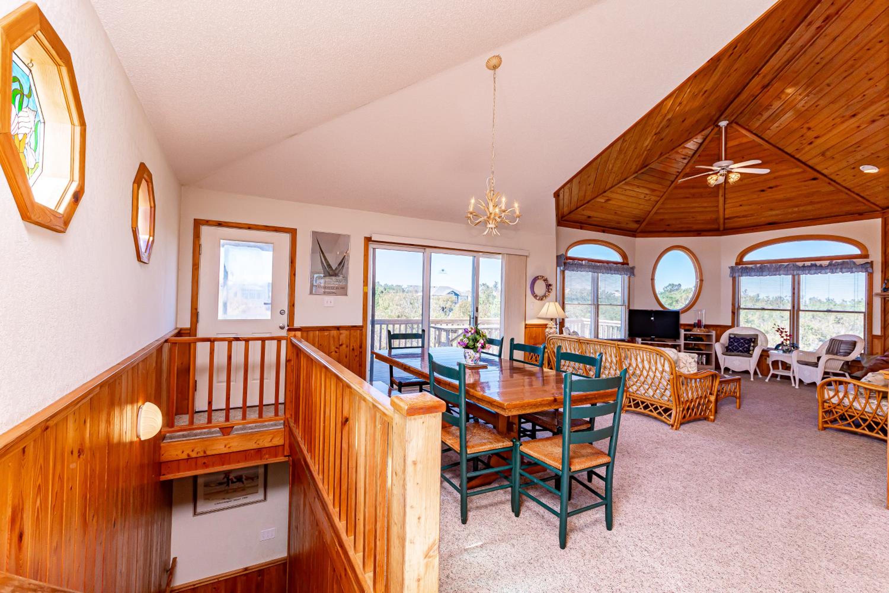 Eagle Quay - Corolla, Ocean Sands, Oceanside, 190 Yds to Beach, Hot Tub, Pets OK, Community Pool