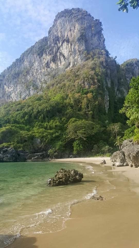 Cashew Nut Bungalow, Ko Mook