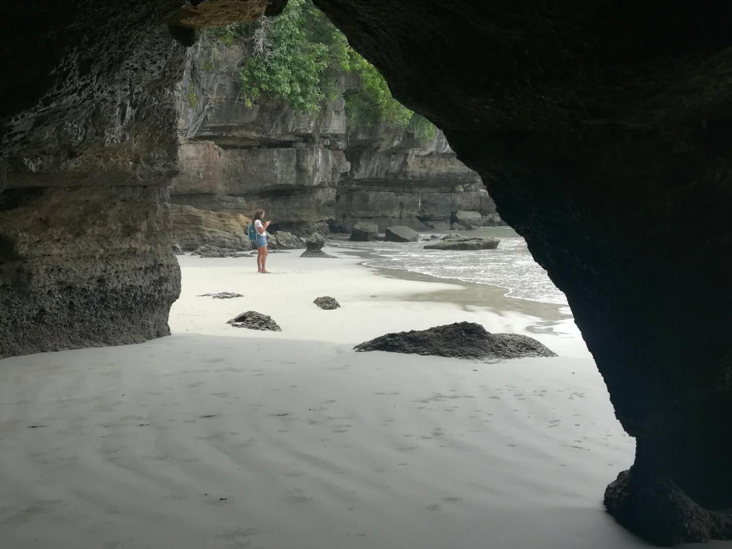 Cashew Nut Bungalow, Ko Mook