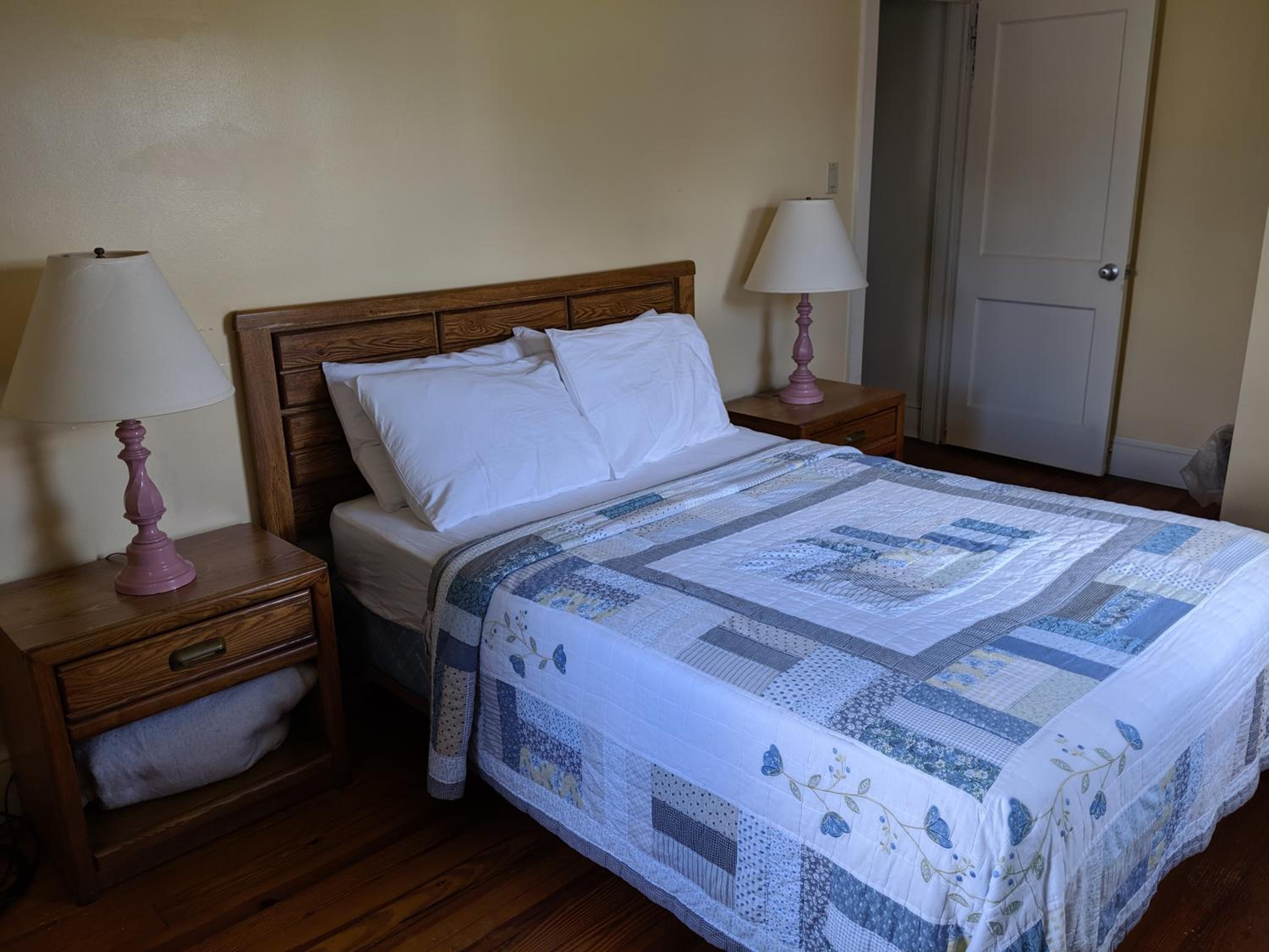 Spruce Lane Lodge and Cottages