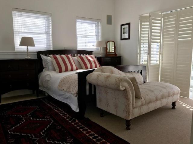 Saffron Holiday Home