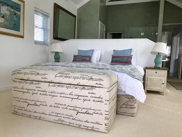Saffron Holiday Home