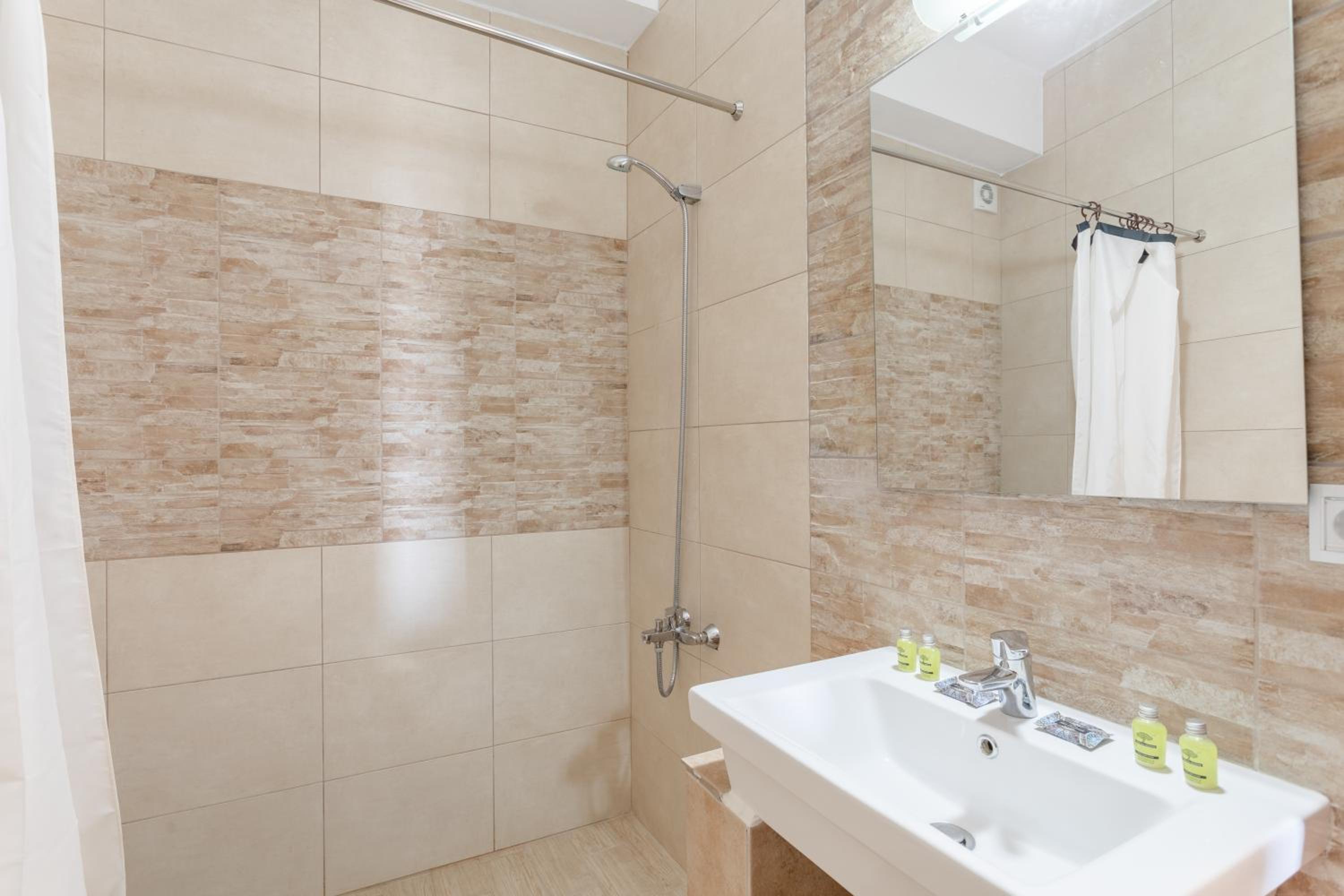 Orion Residence Mani view 4