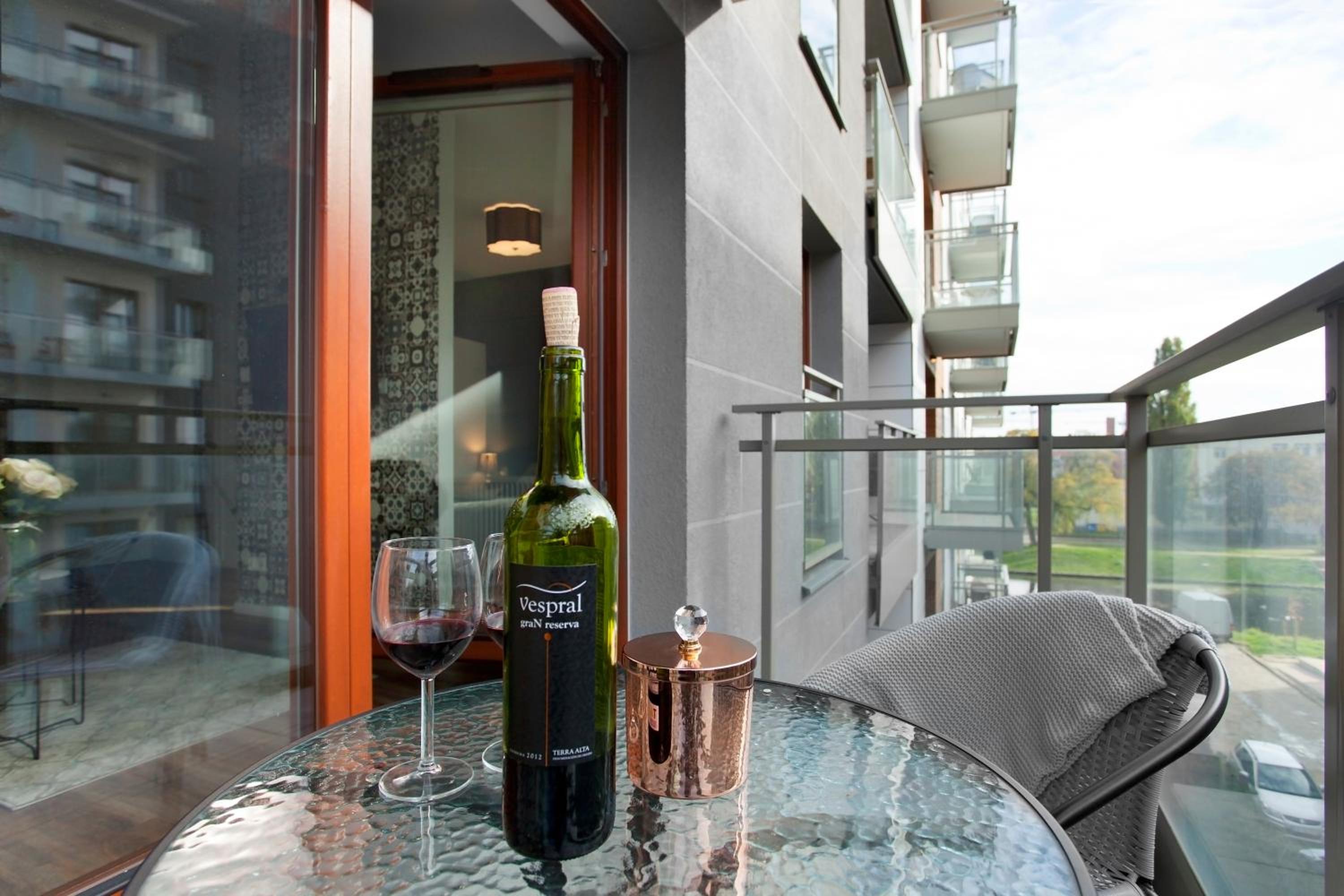 Elite Apartments Luna Spa&Welness view 4