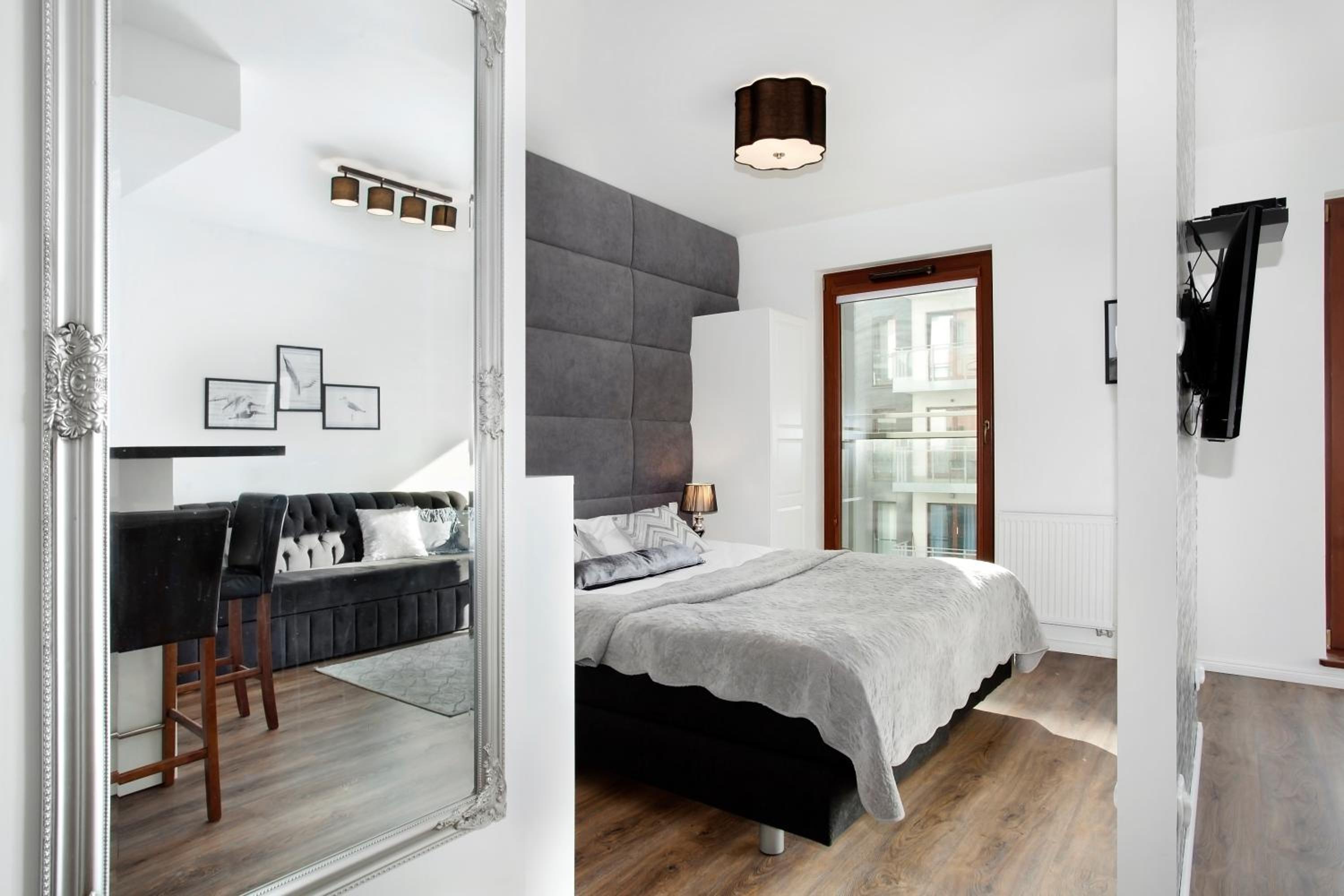 Elite Apartments Luna Spa&Welness view 2