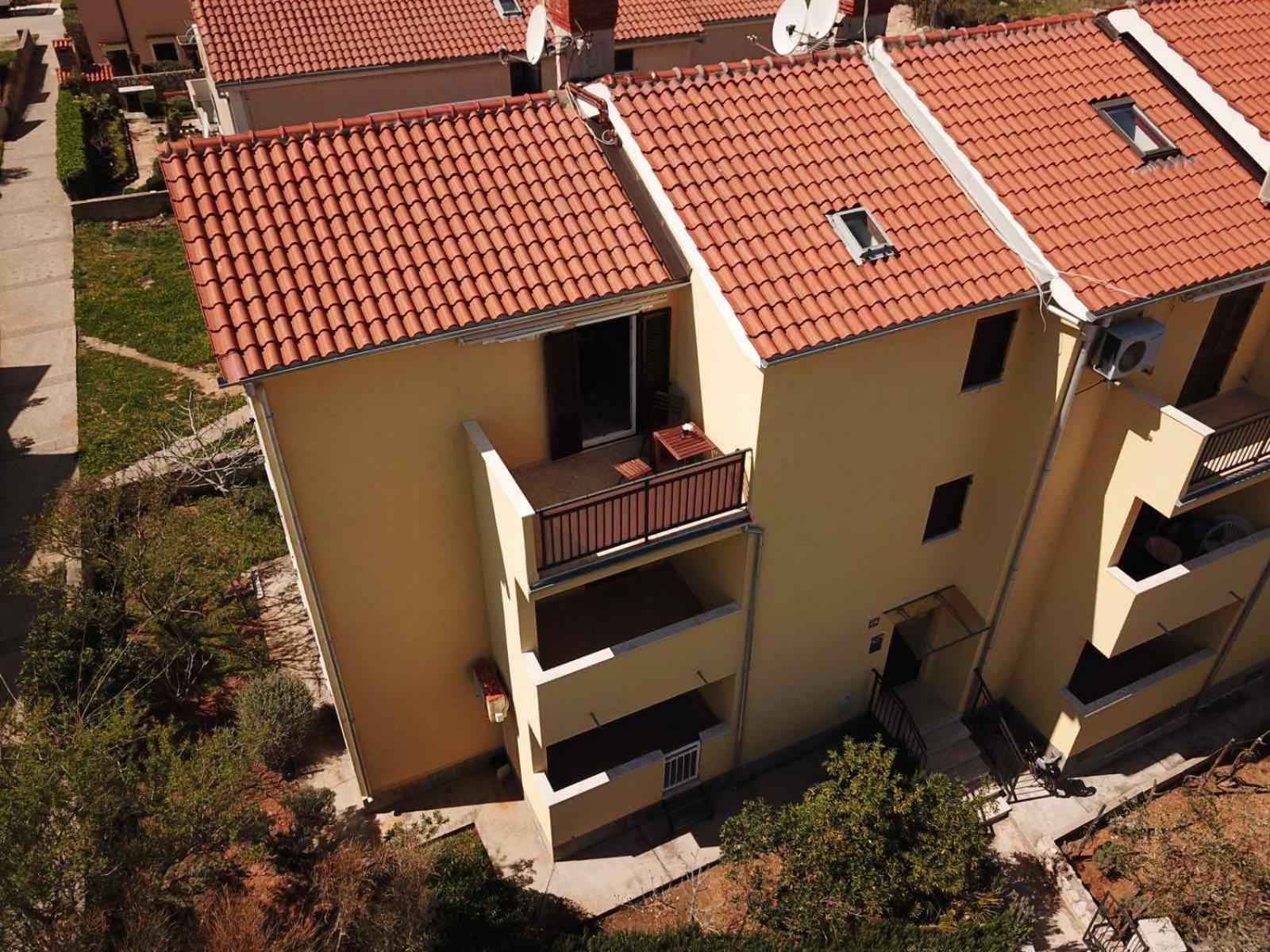 Apartment Diminic Melin view 3