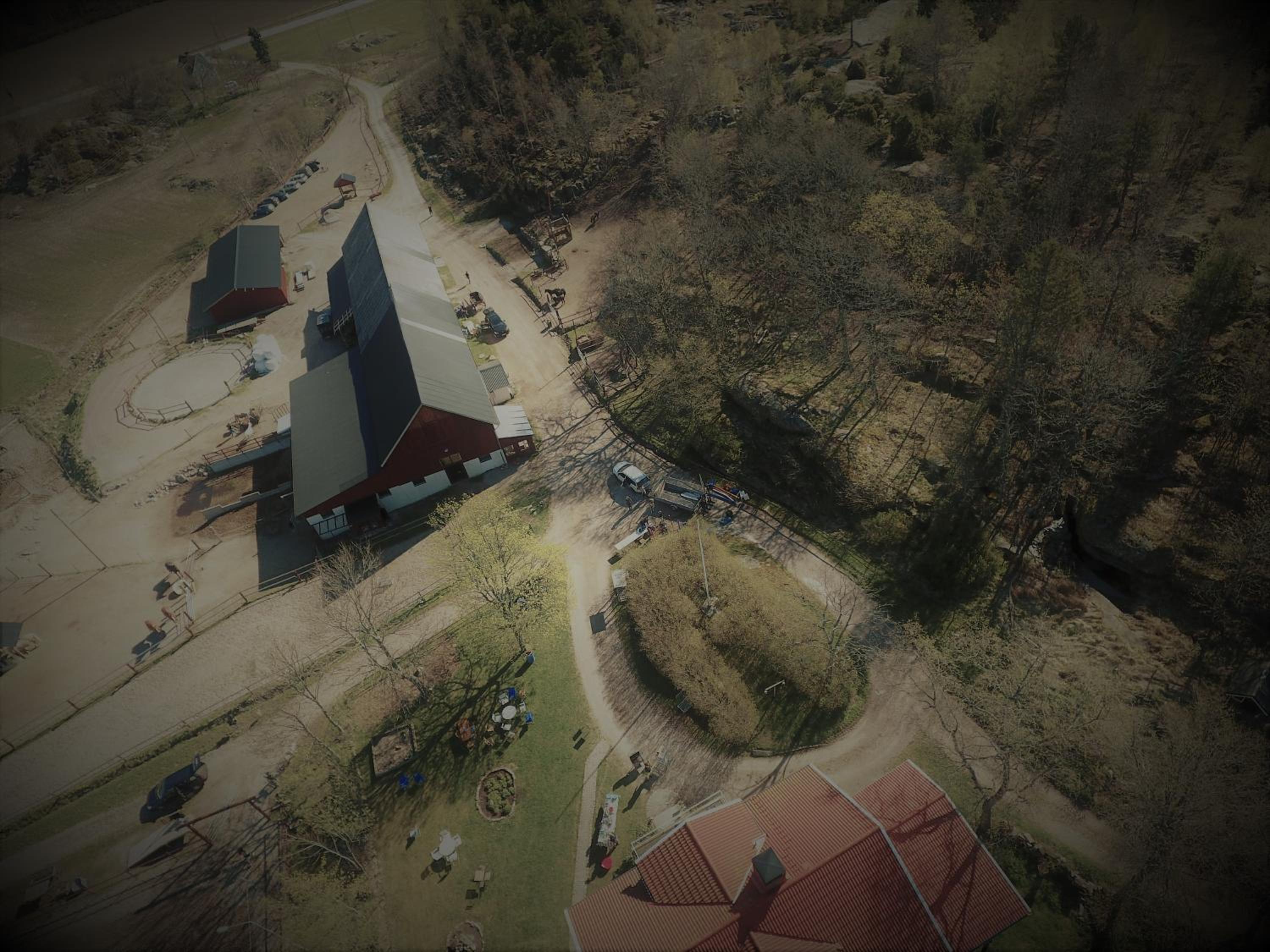 Toric Farmlodge