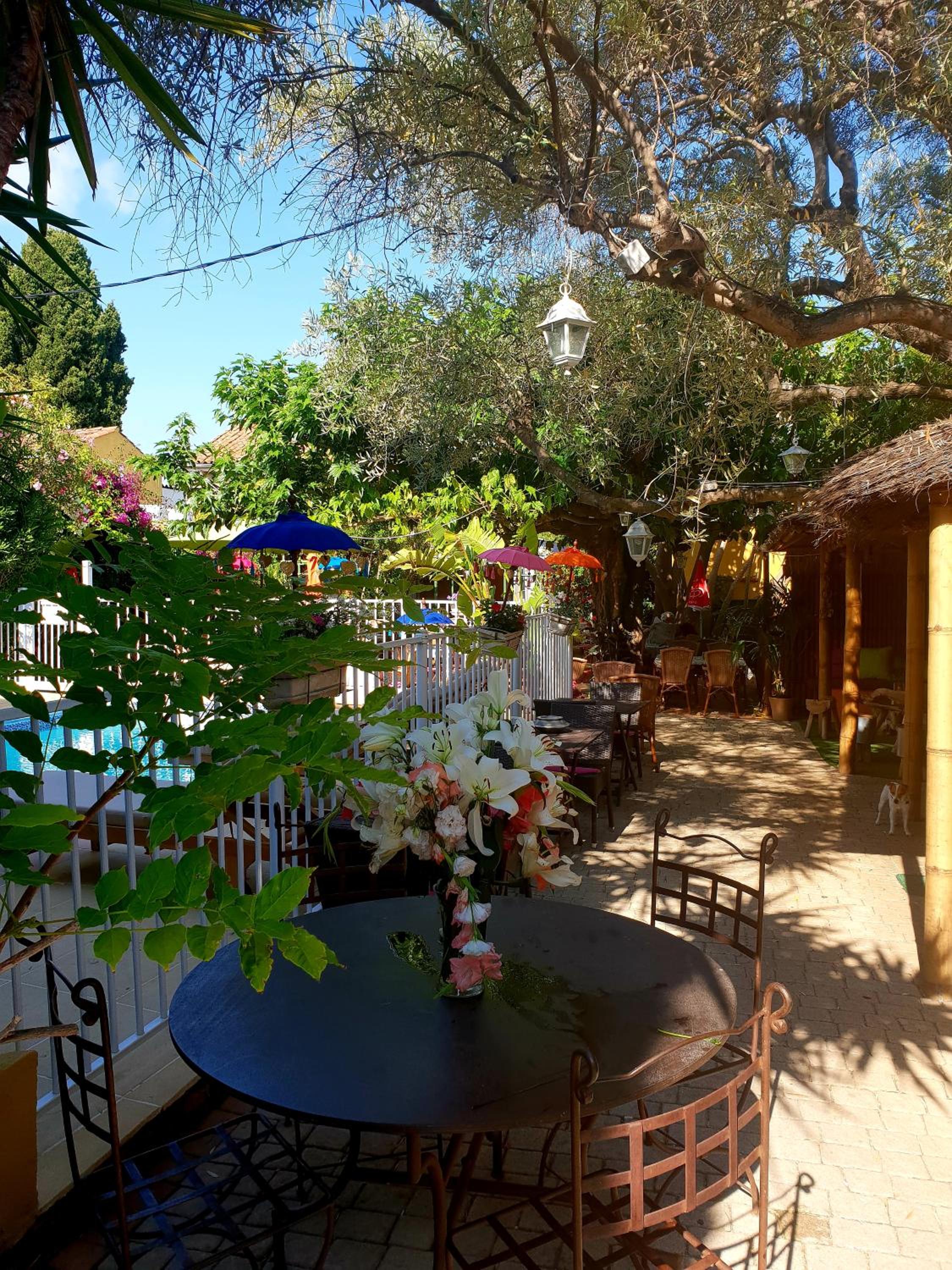 outdoor BBQ area