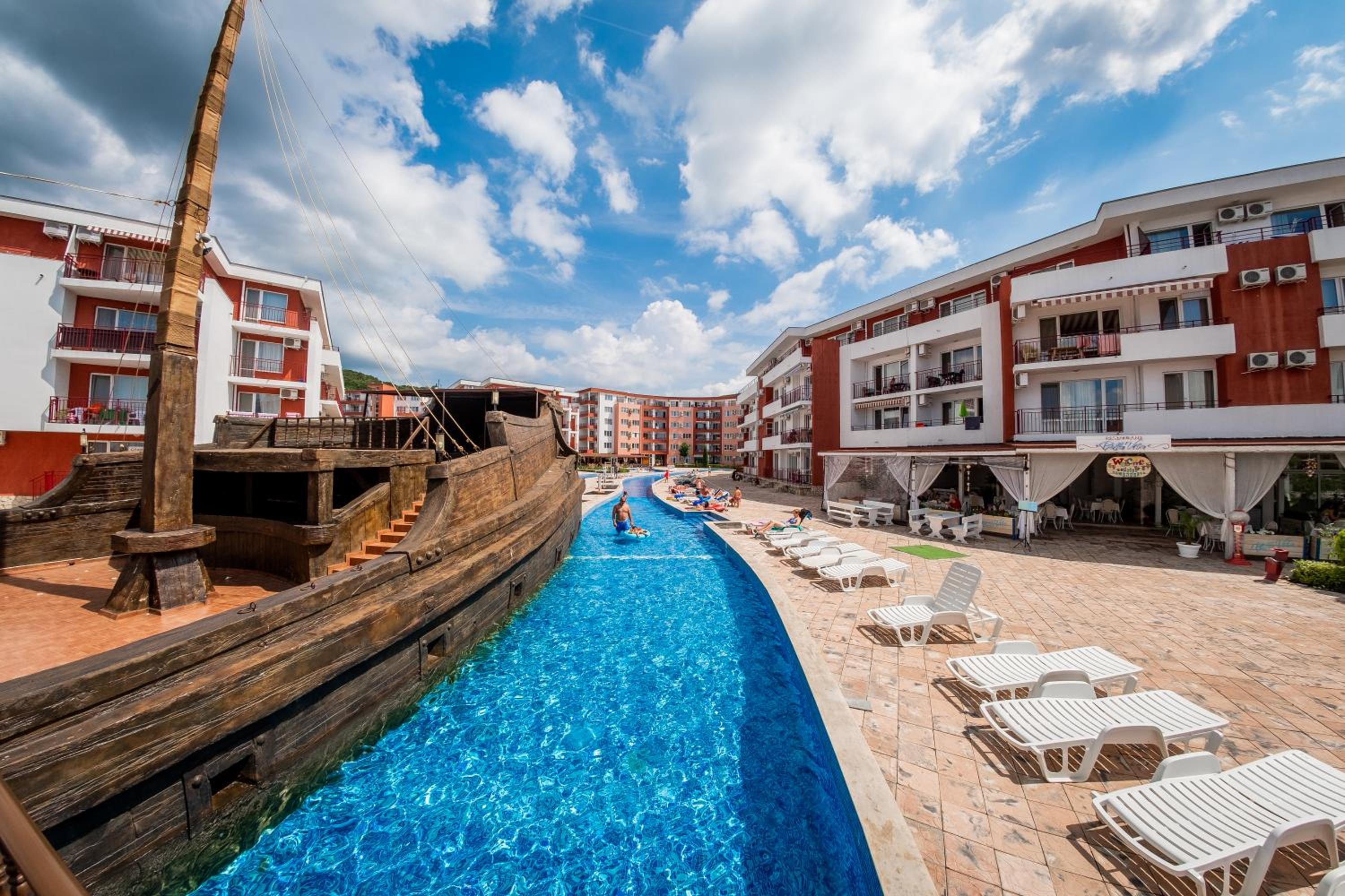 Privillege Fort Noks Beach Apartments