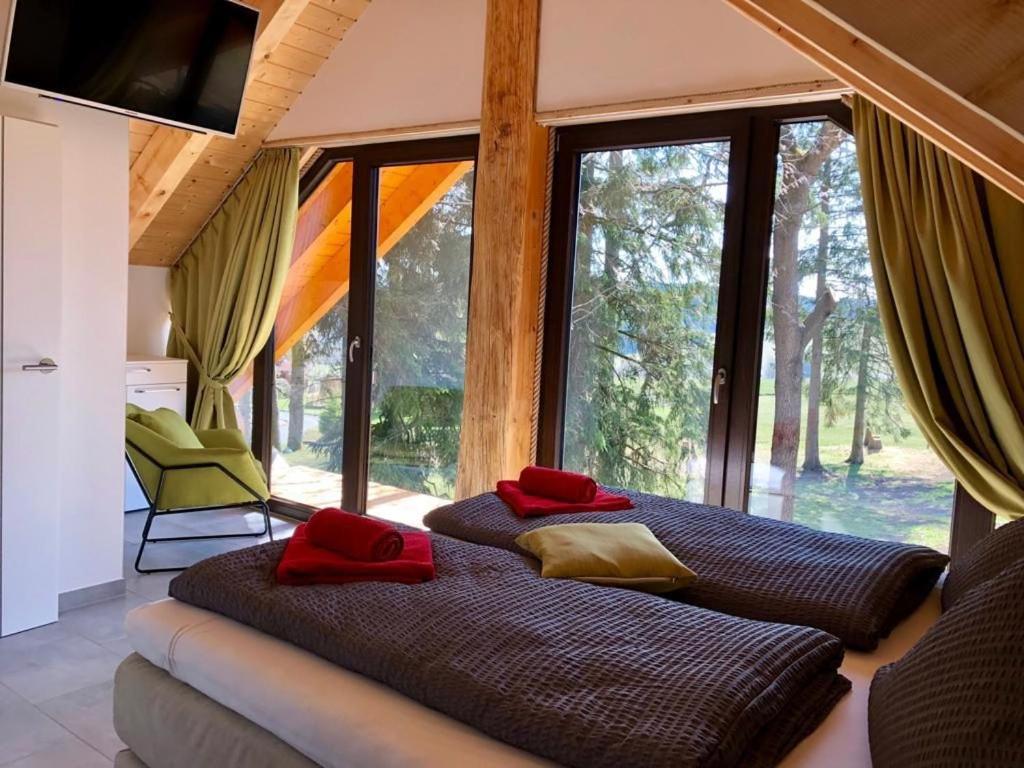 Naturstammhaus und Appartements Zum Brockenbaecker
