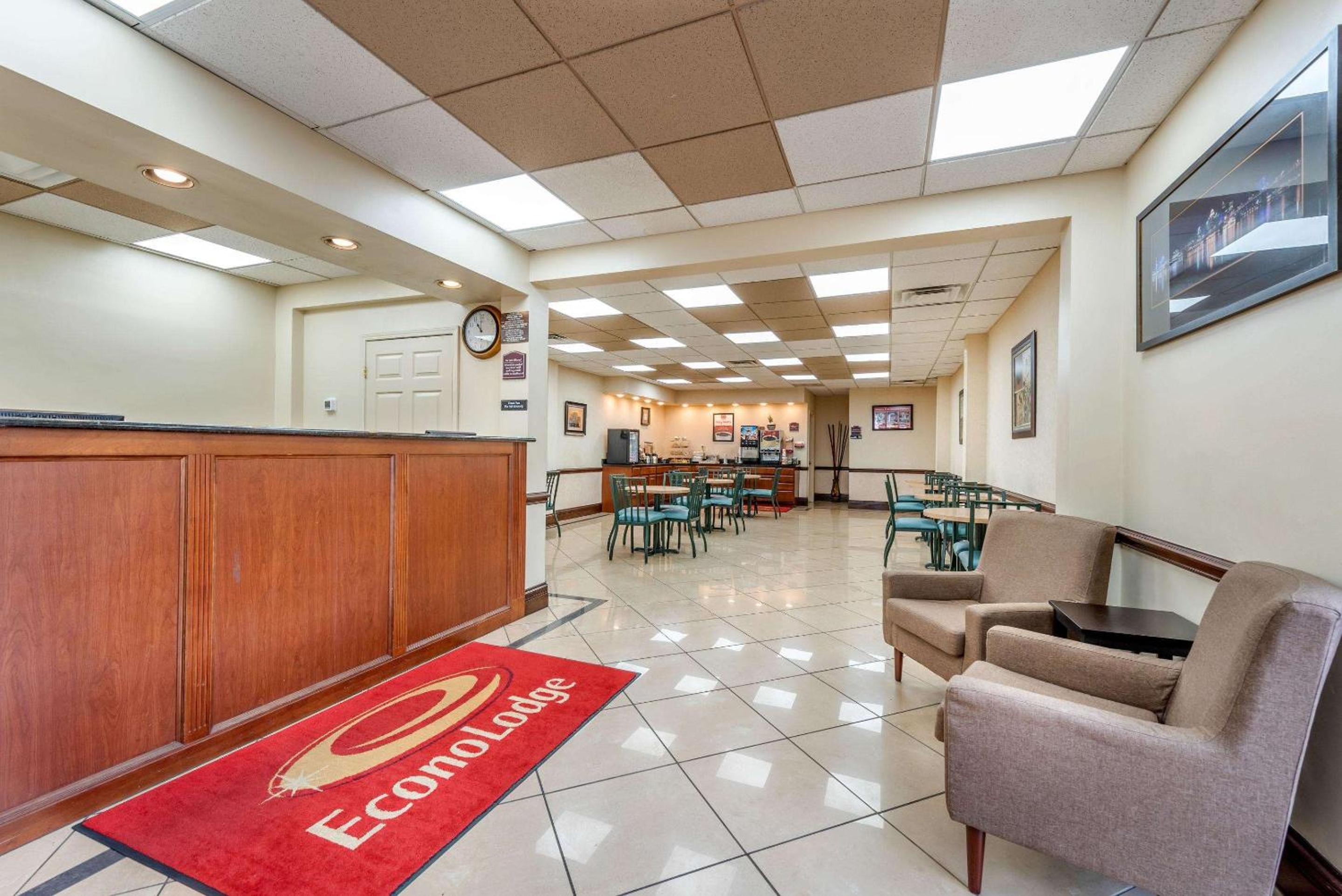 Econo Lodge Louisville Downtown, Photo 6